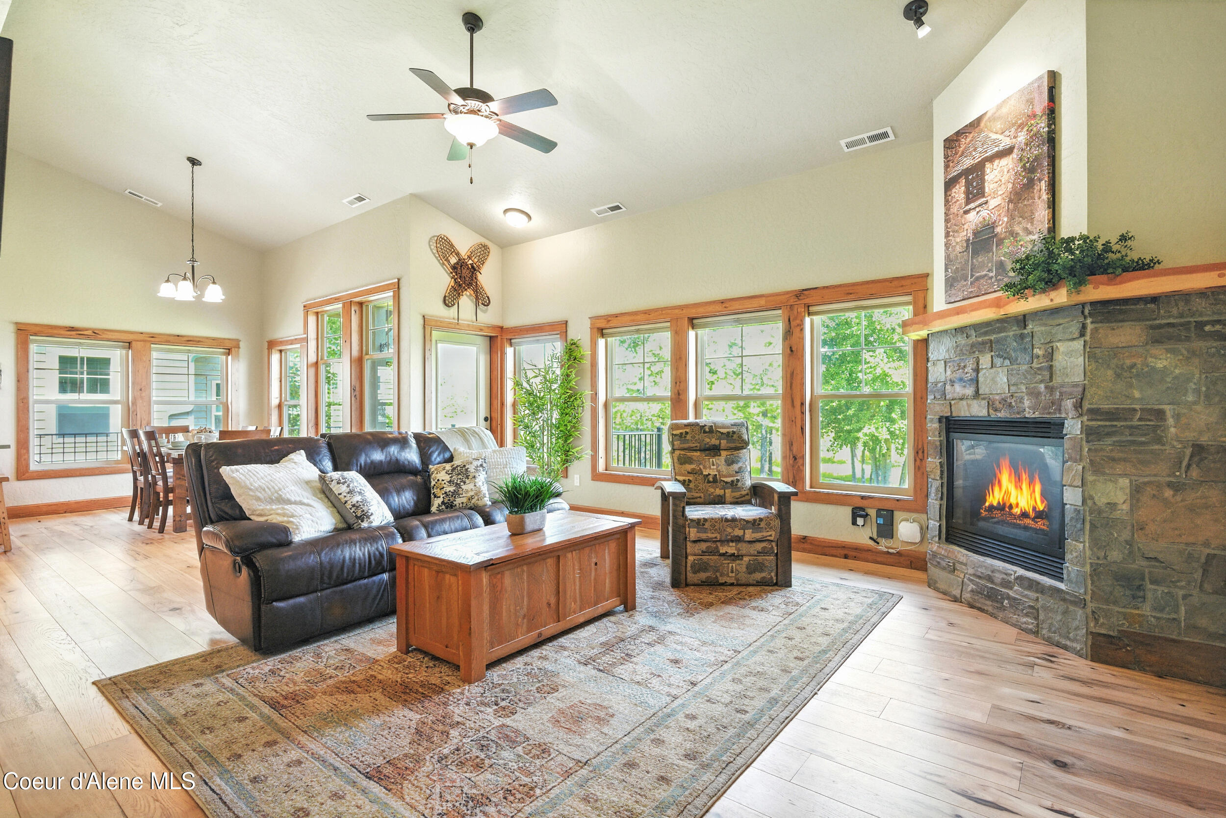 506 Guthrie Pl 1004