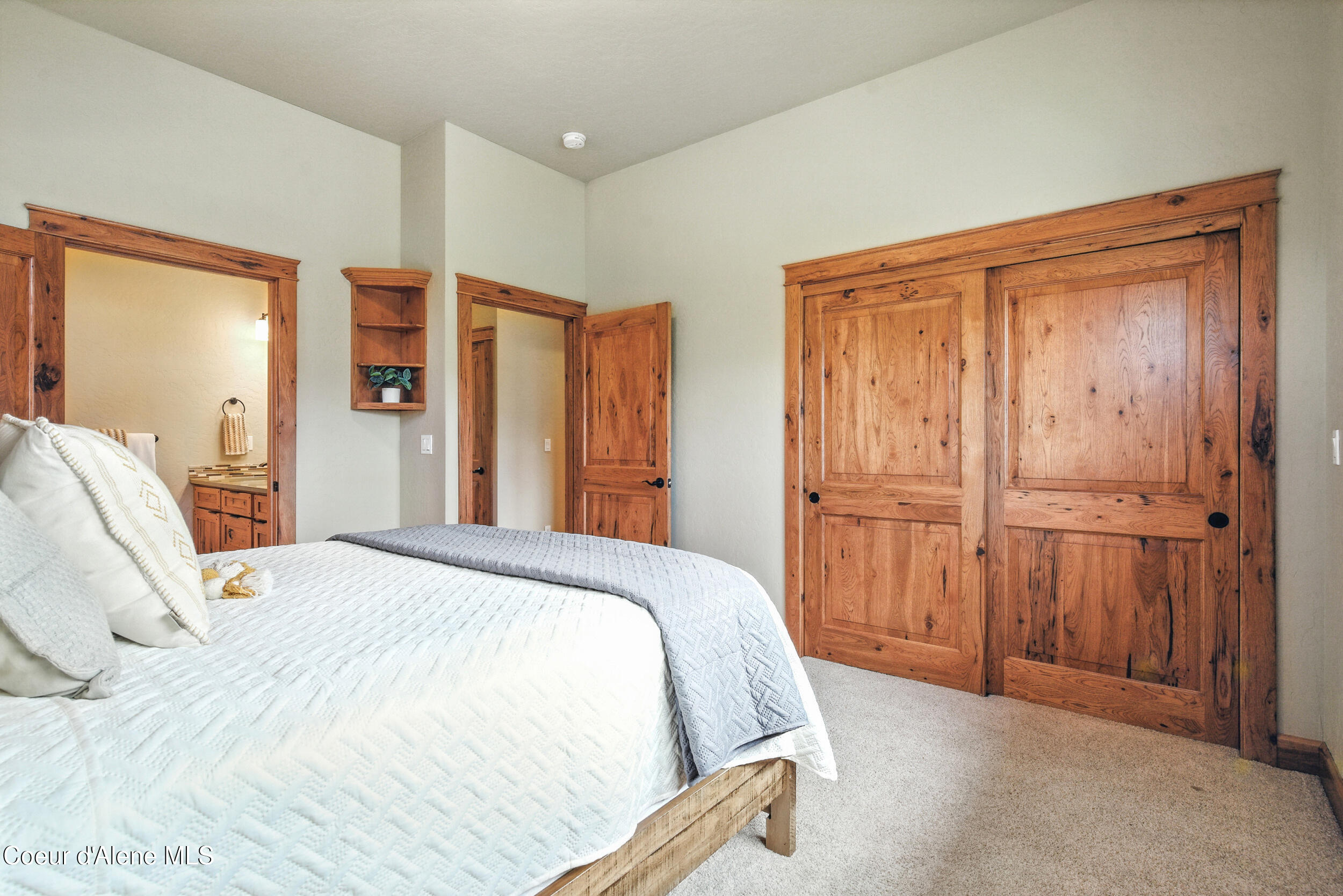 506 Guthrie Pl 1004