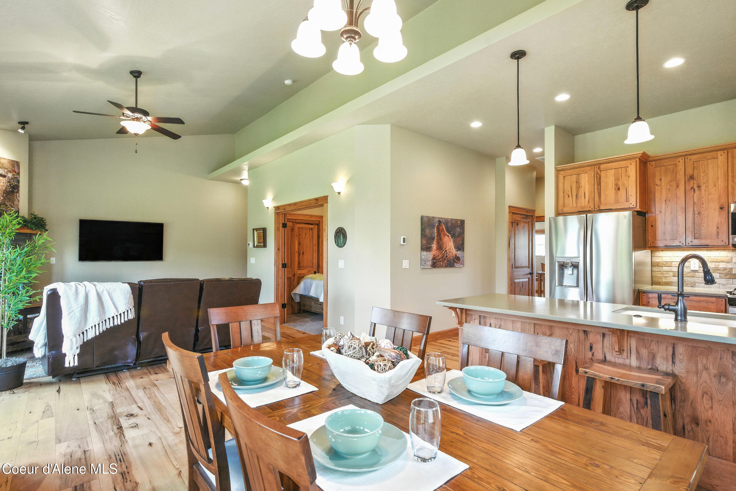 506 Guthrie Pl 1004
