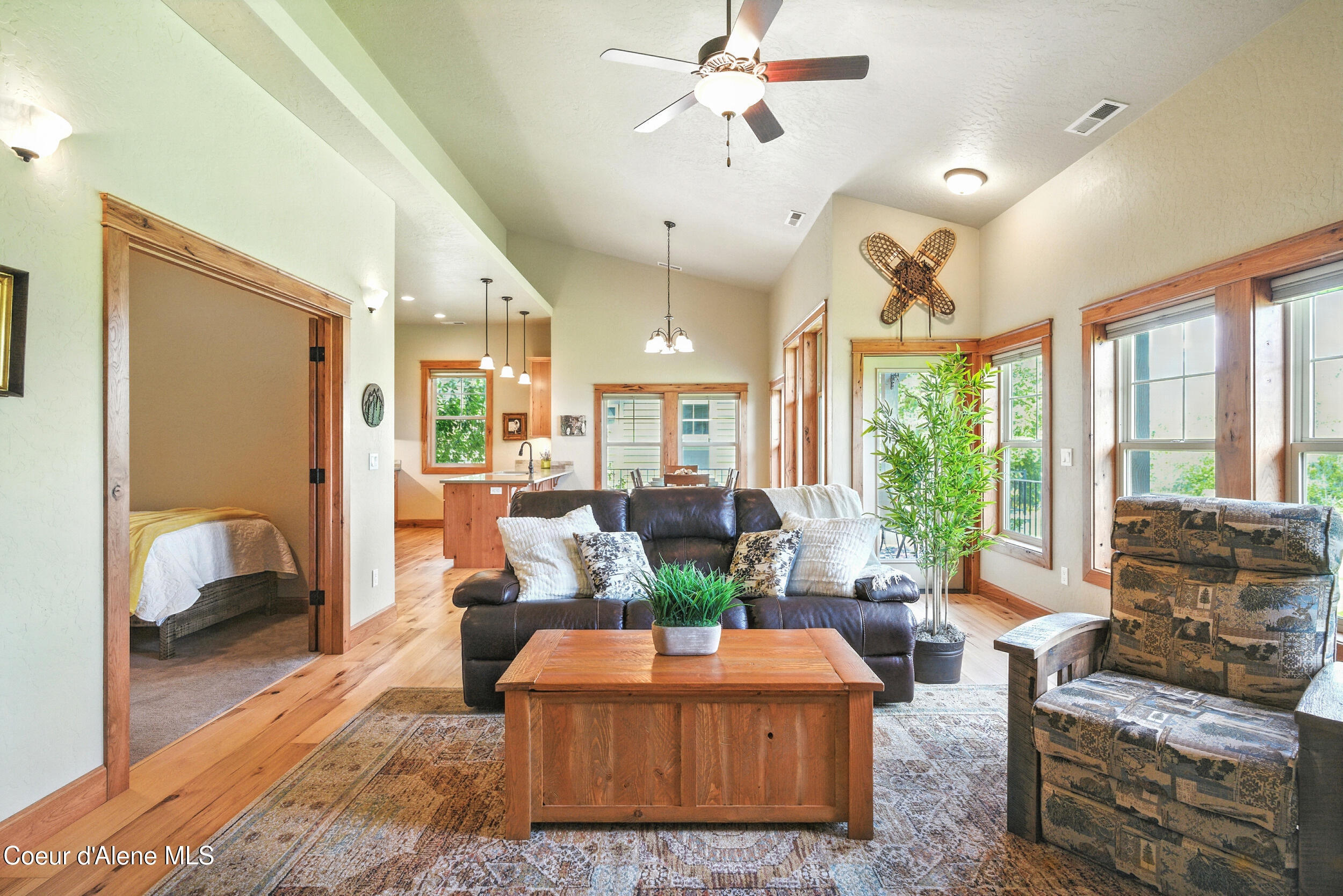 506 Guthrie Pl 1004