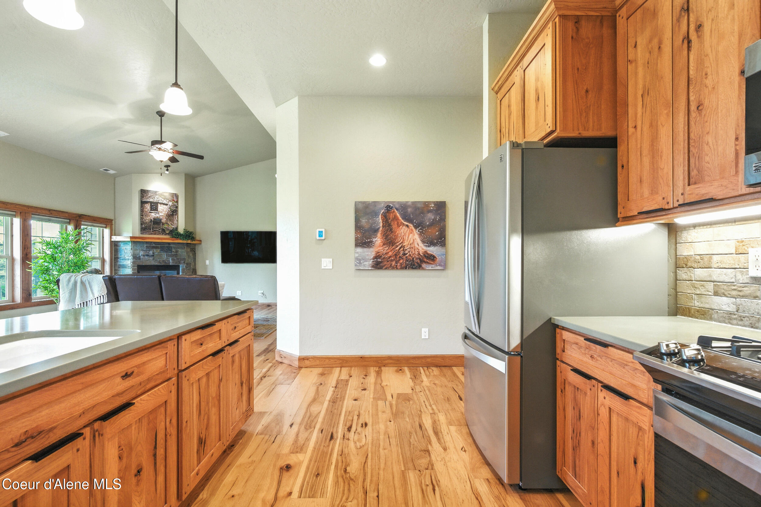 506 Guthrie Pl 1004