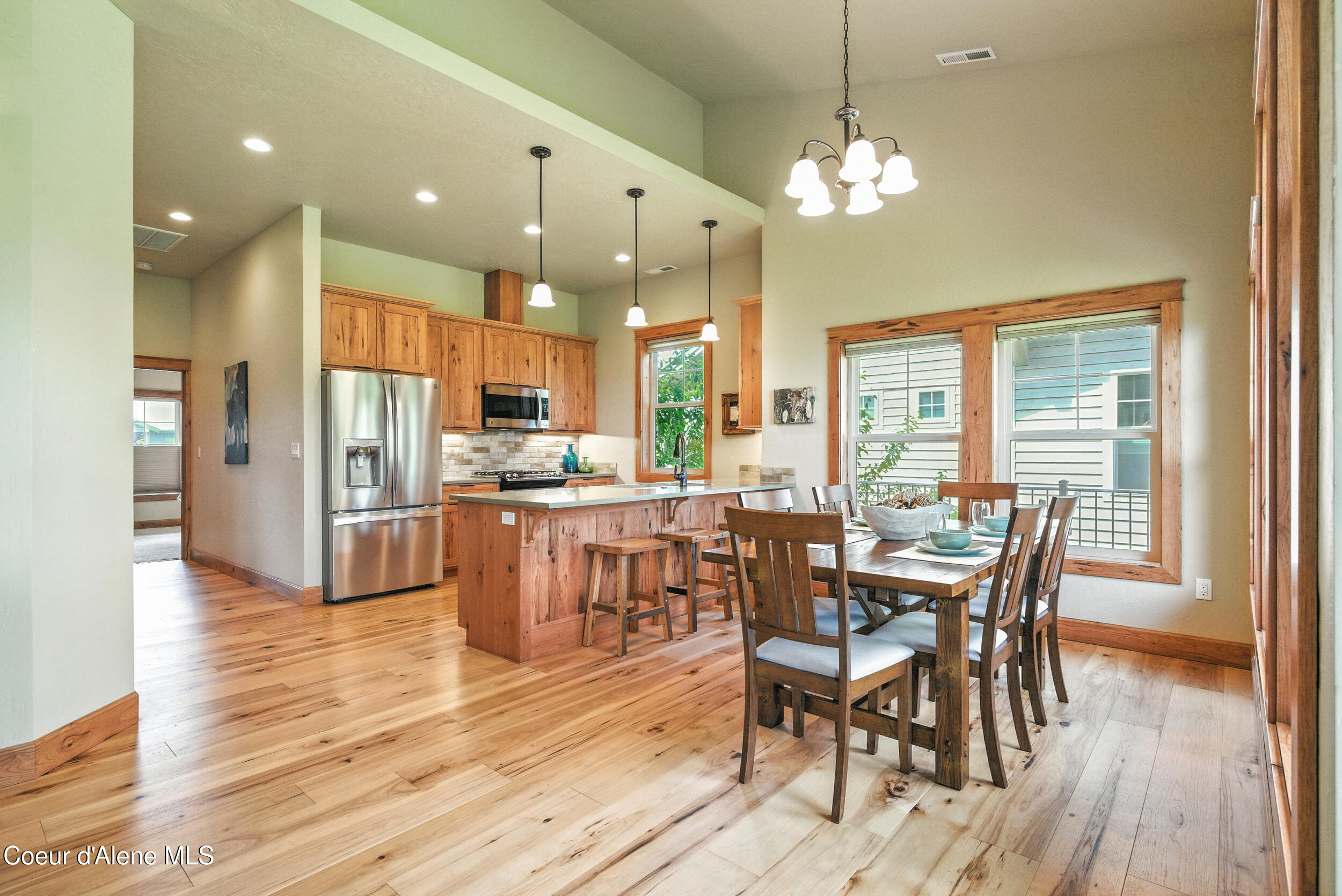 506 Guthrie Pl 1004
