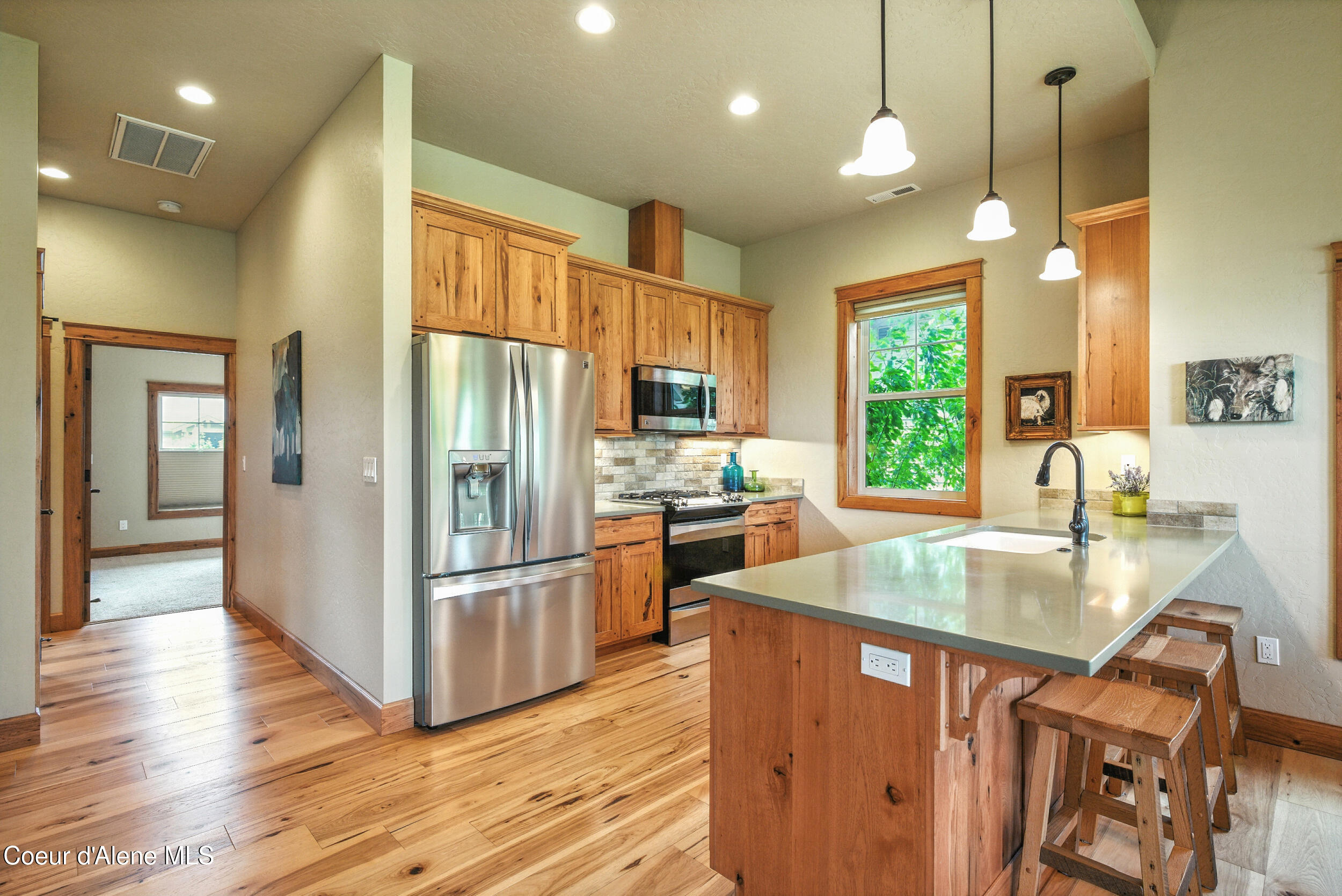 506 Guthrie Pl 1004