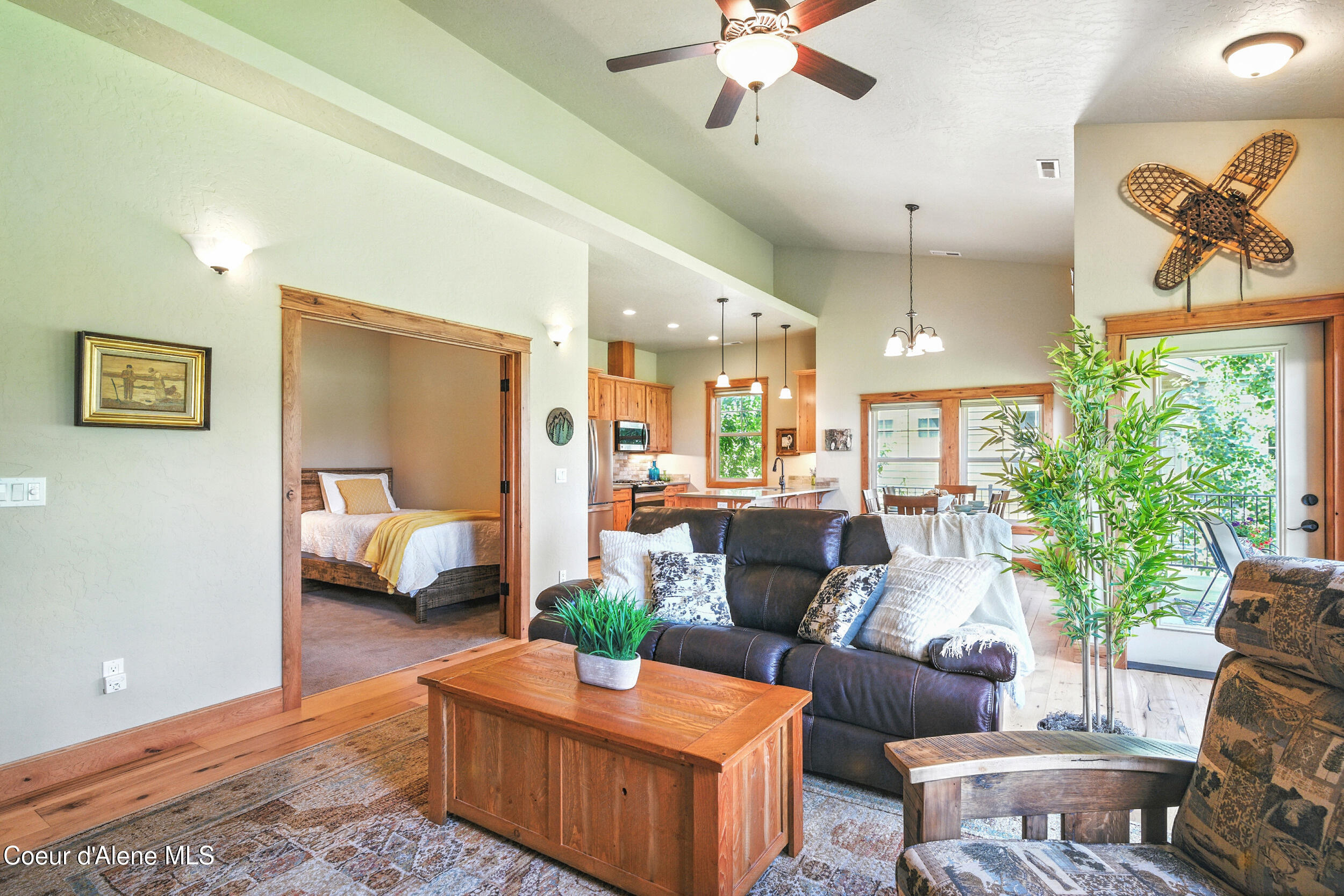 506 Guthrie Pl 1004