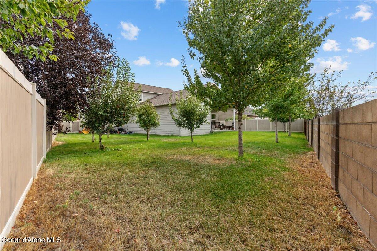 13892 N Pristine Cir