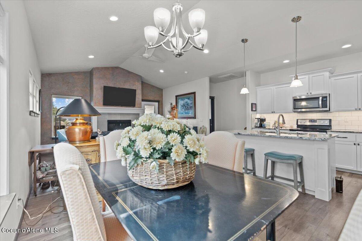 13892 N Pristine Cir