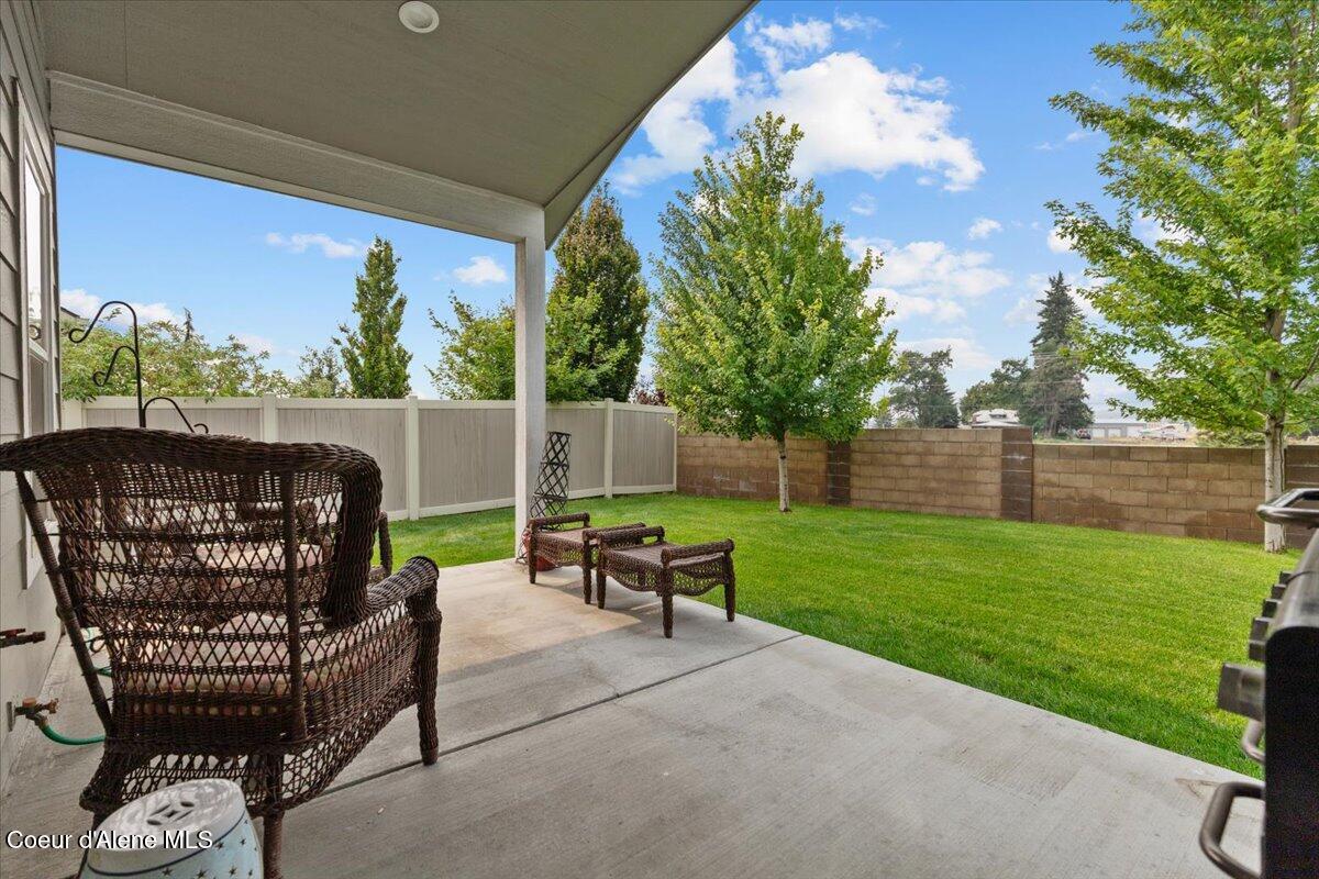 13892 N Pristine Cir