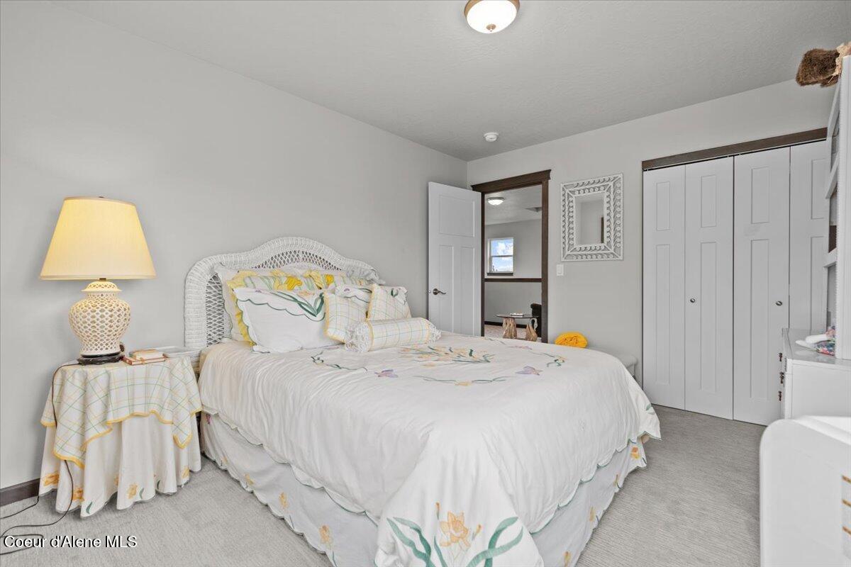 13892 N Pristine Cir