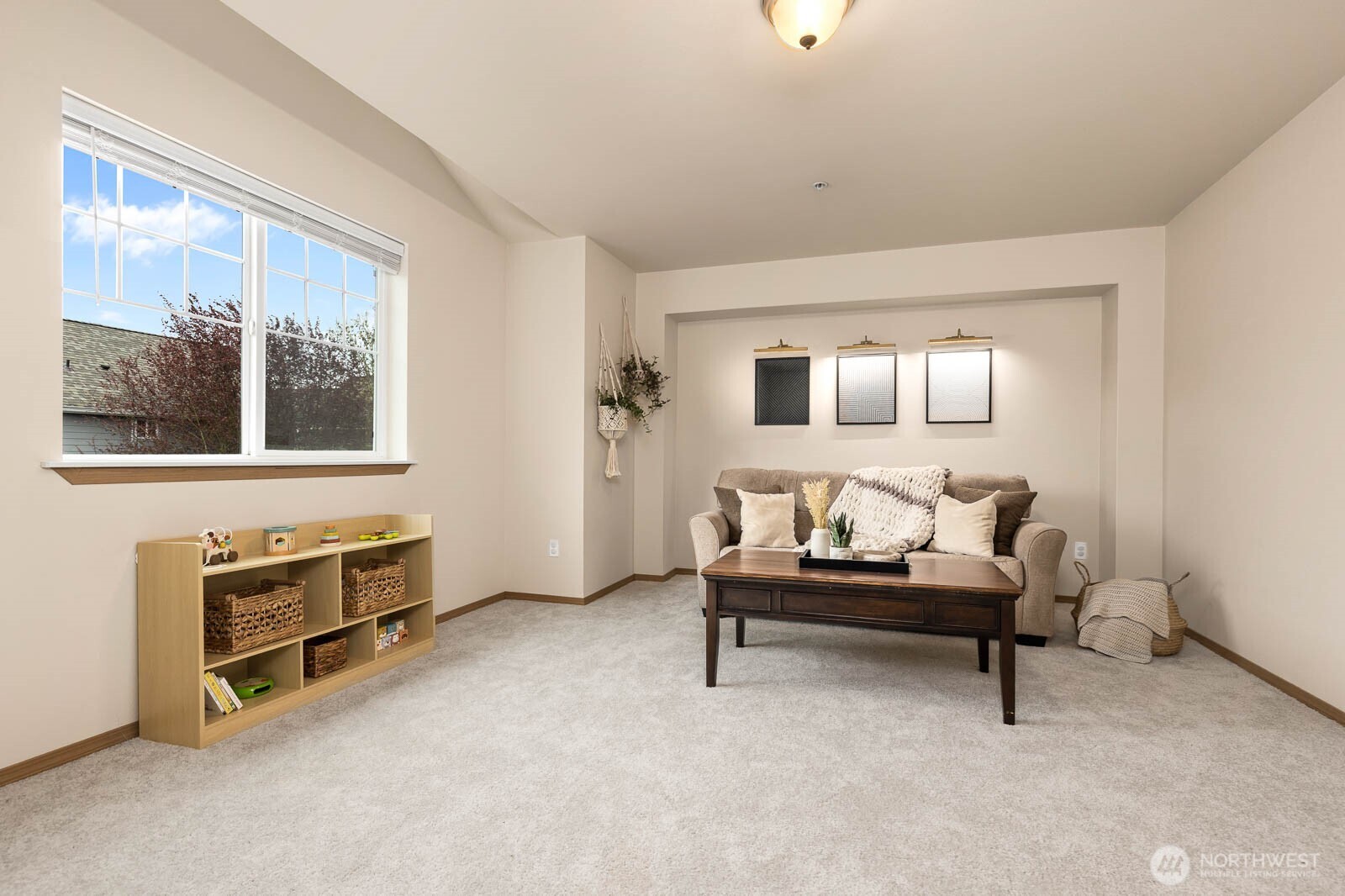 119 91st Ave SE Unit: 4C