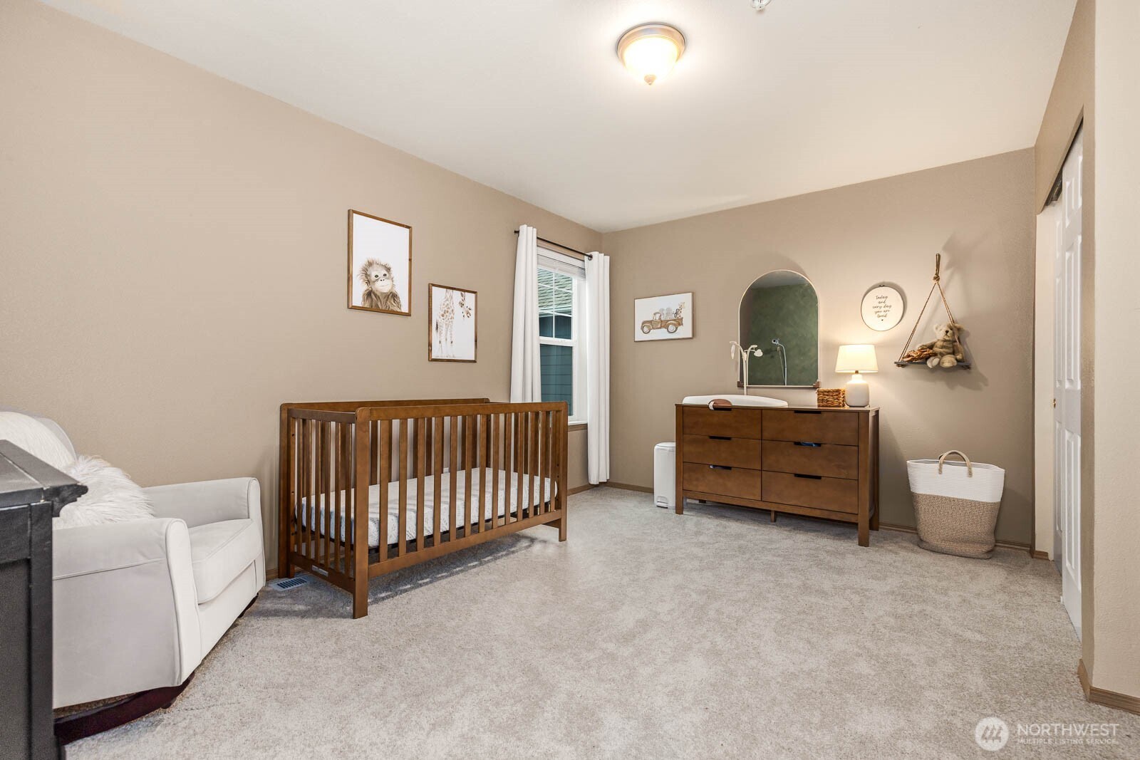 119 91st Ave SE Unit: 4C