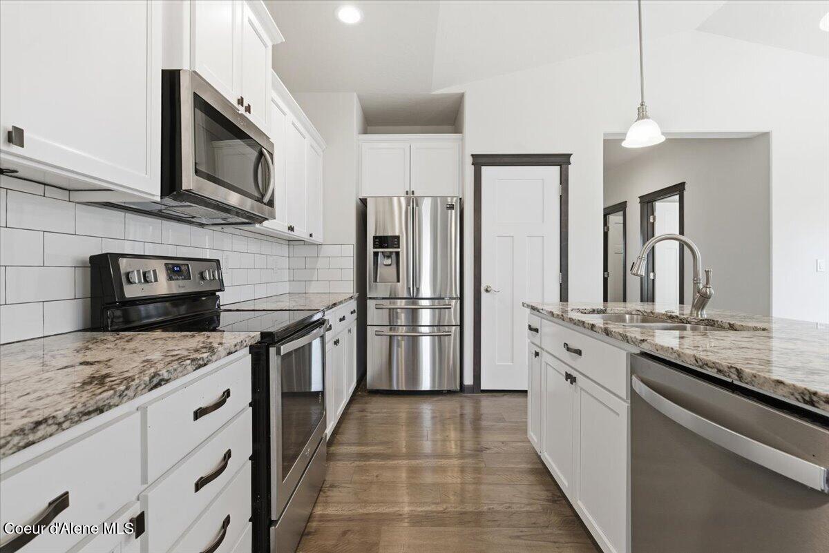 13892 N Pristine Cir