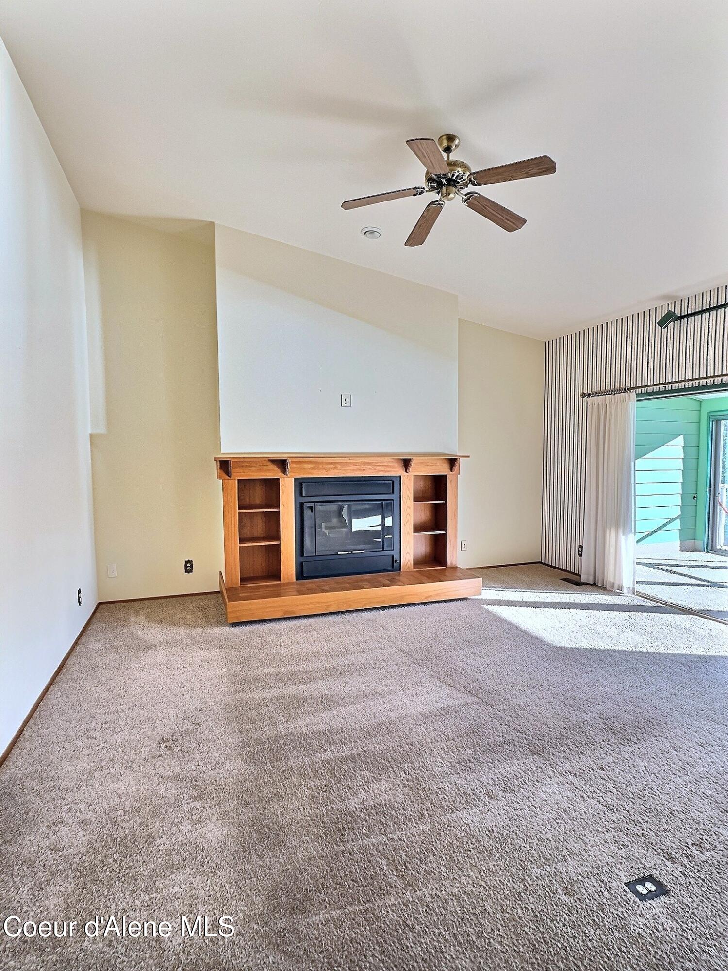 212 E 1st Ave, APT 10F