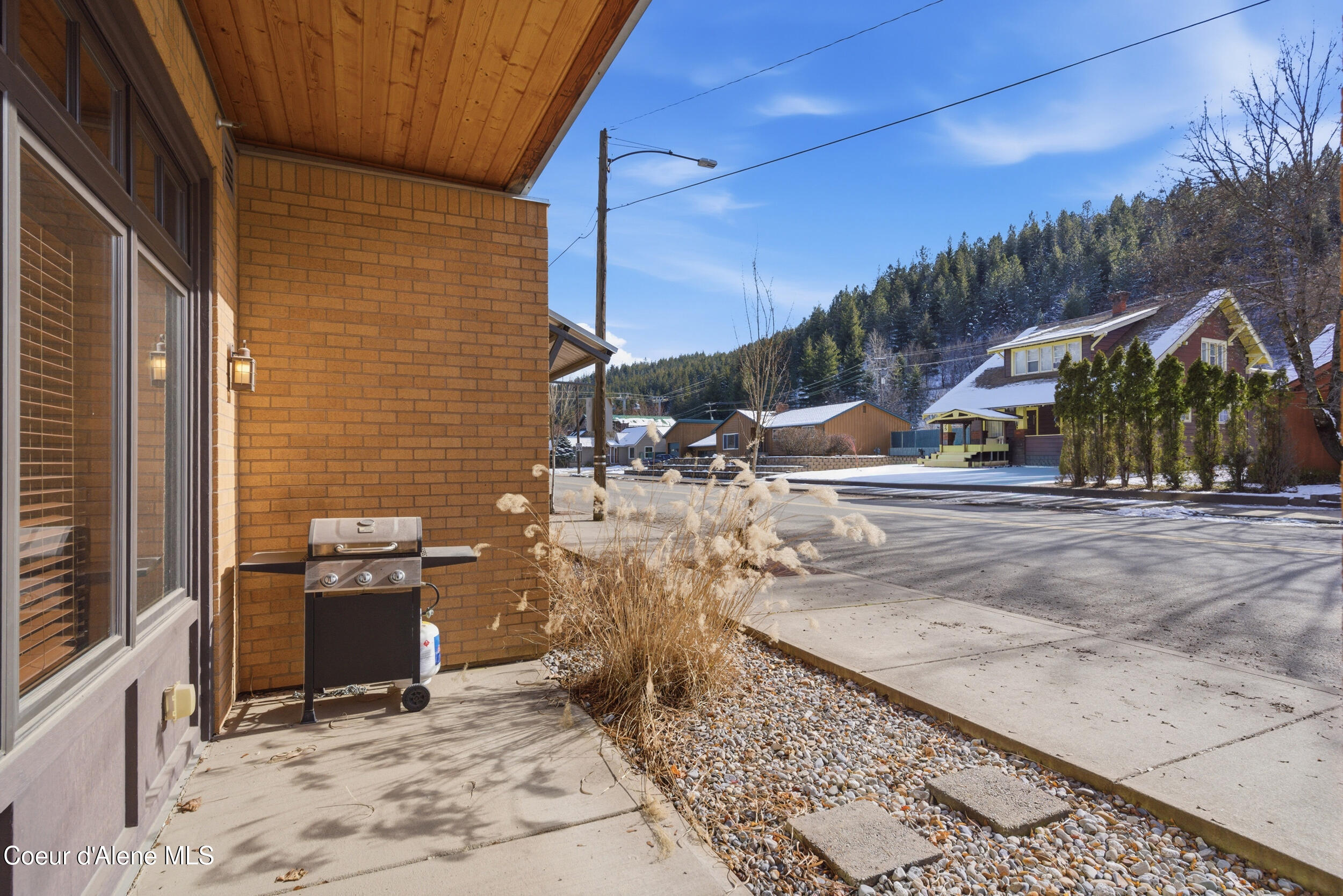 834 Mc Kinley Ave, 102