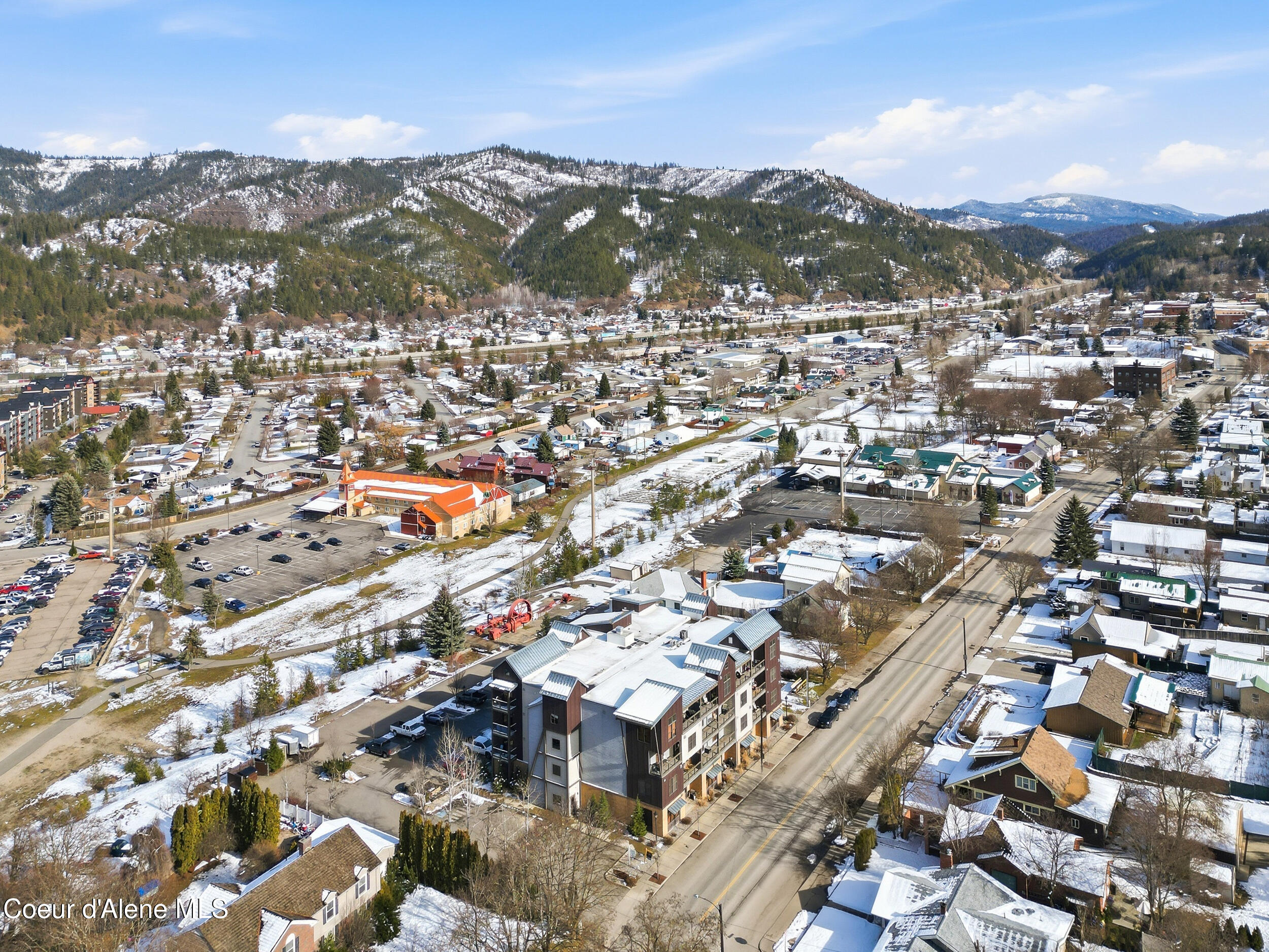 834 Mc Kinley Ave, 102