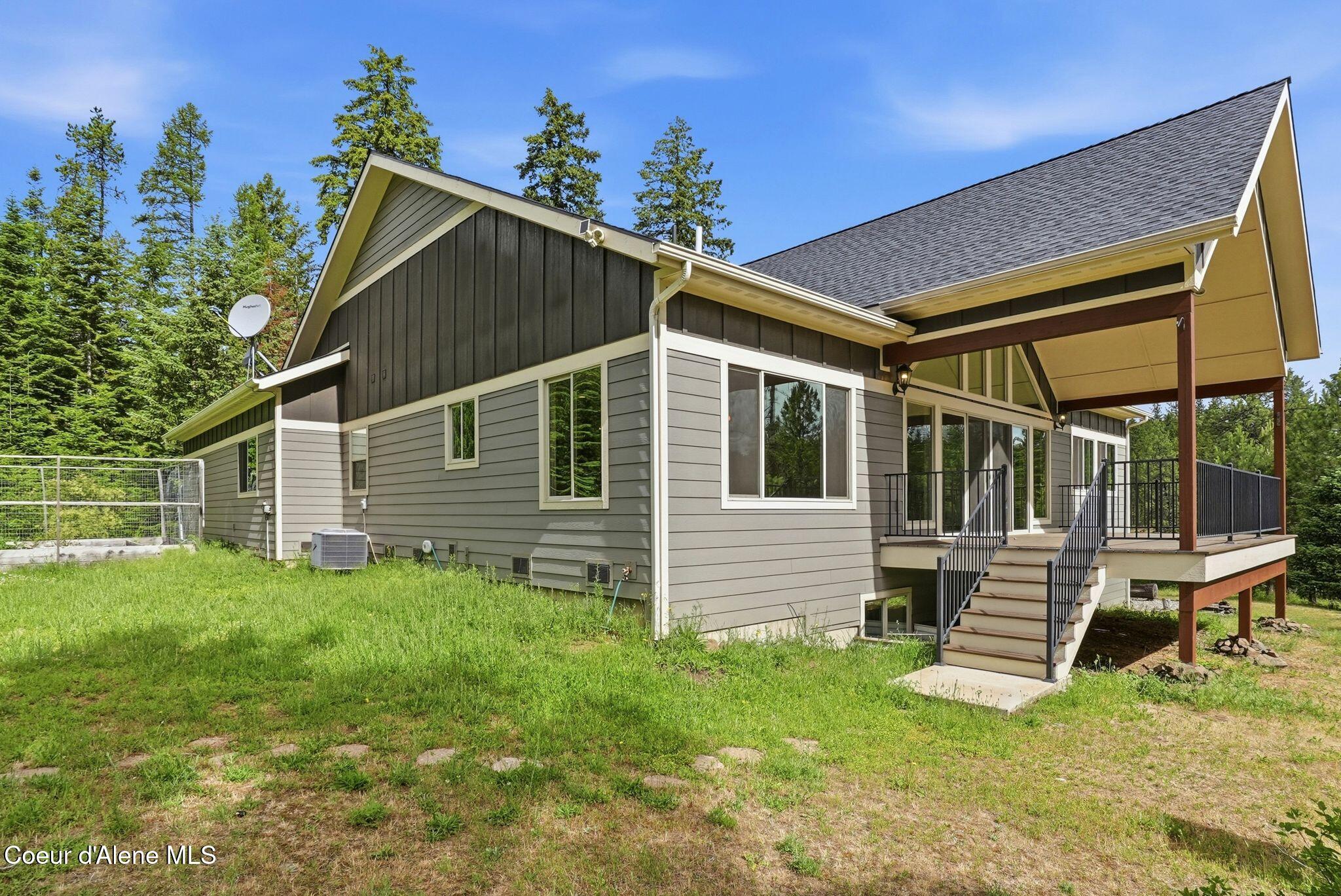 5774 W Kidd Island Rd, Coeur d'Alene