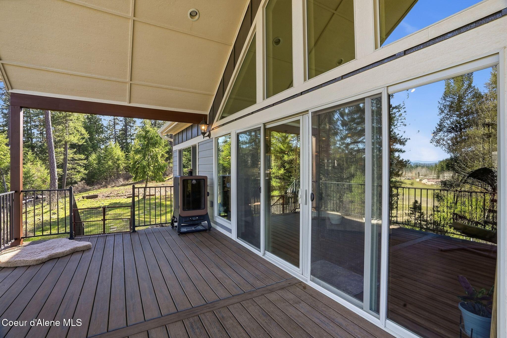 5774 W Kidd Island Rd, Coeur d'Alene