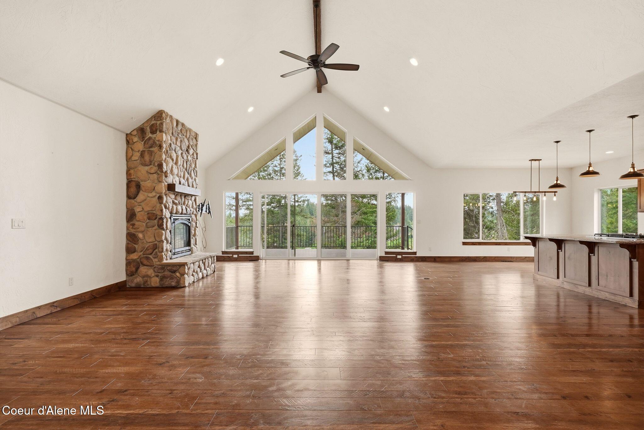 5774 W Kidd Island Rd, Coeur d'Alene