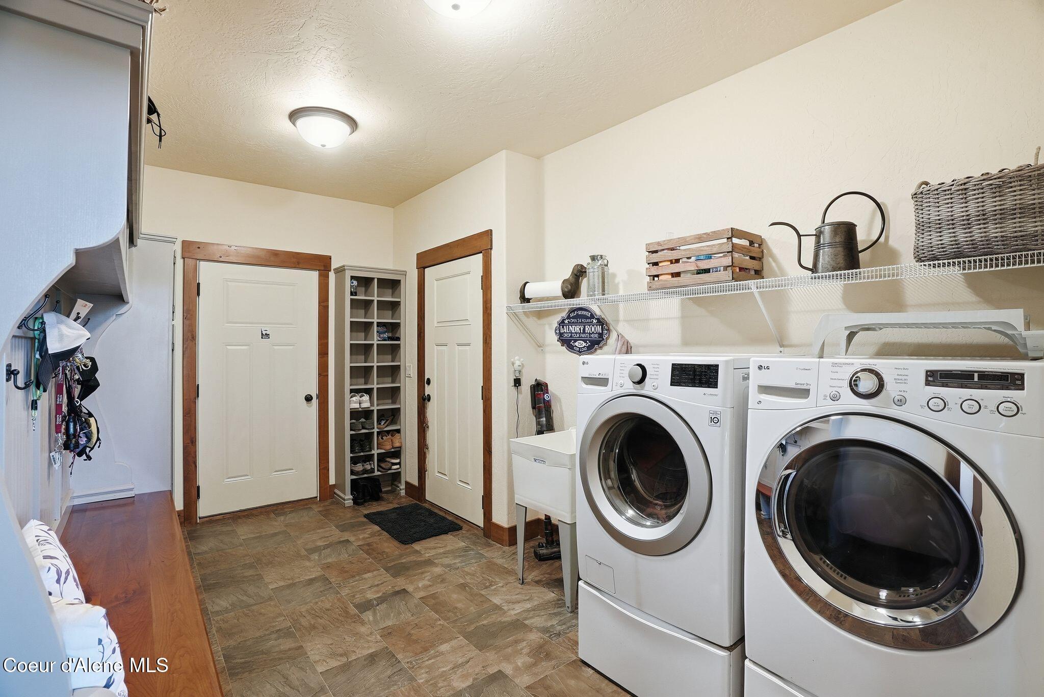 5774 W Kidd Island Rd, Coeur d'Alene