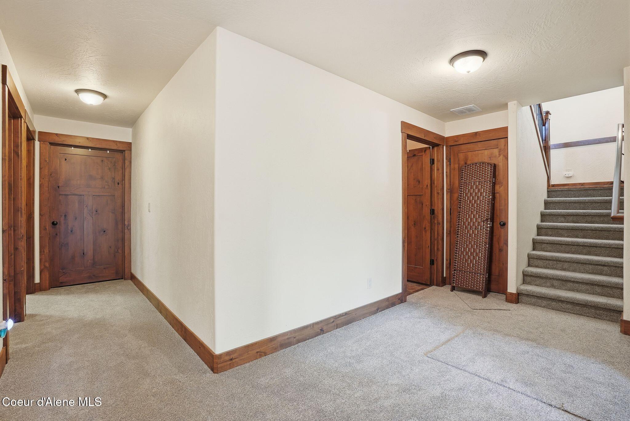 5774 W Kidd Island Rd, Coeur d'Alene