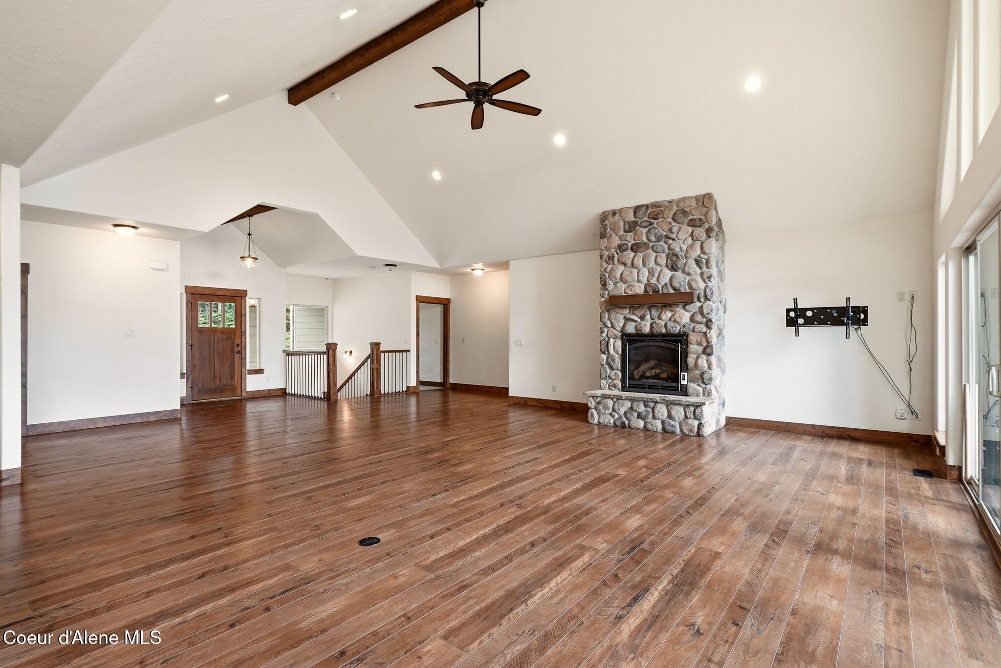 5774 W Kidd Island Rd, Coeur d'Alene