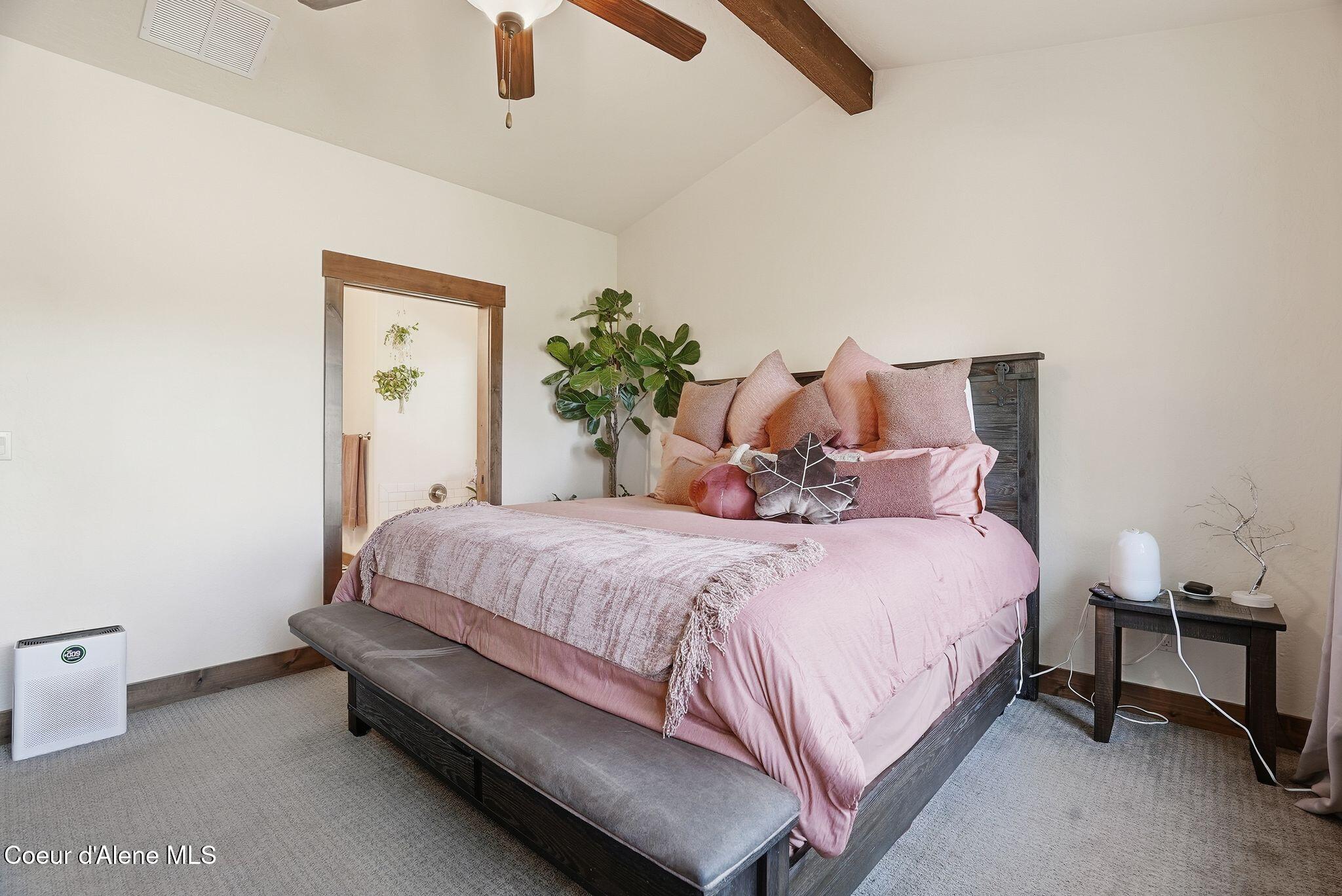 5774 W Kidd Island Rd, Coeur d'Alene