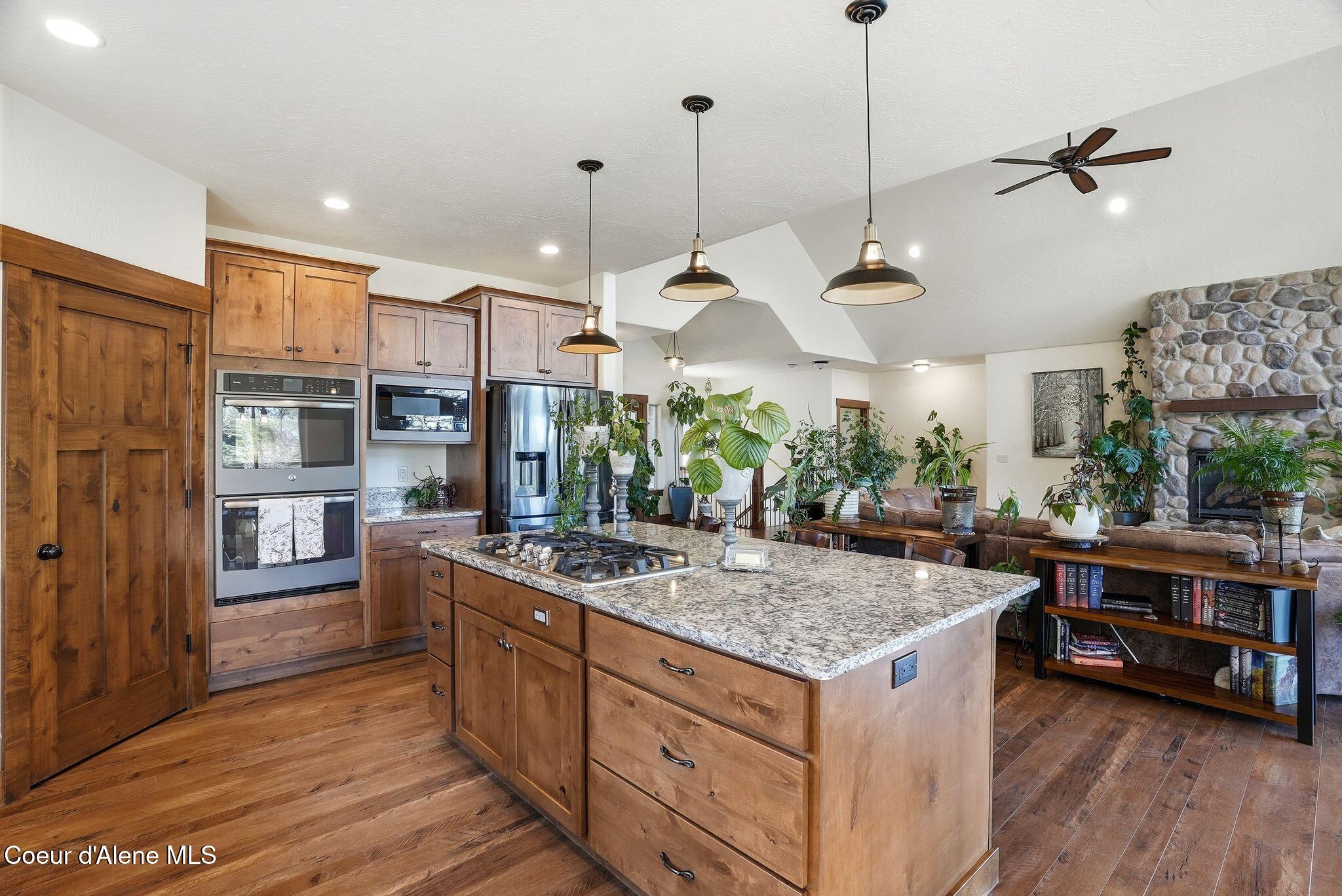 5774 W Kidd Island Rd, Coeur d'Alene