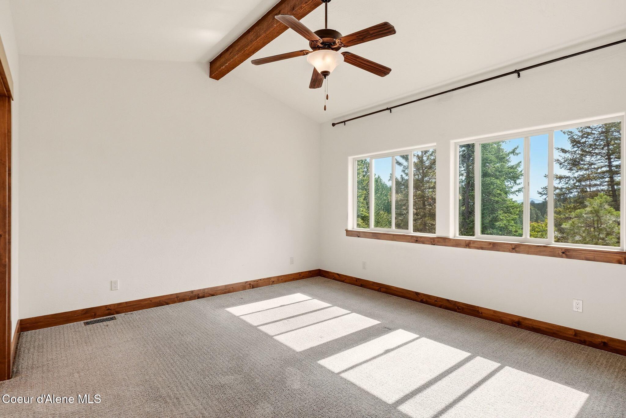 5774 W Kidd Island Rd, Coeur d'Alene