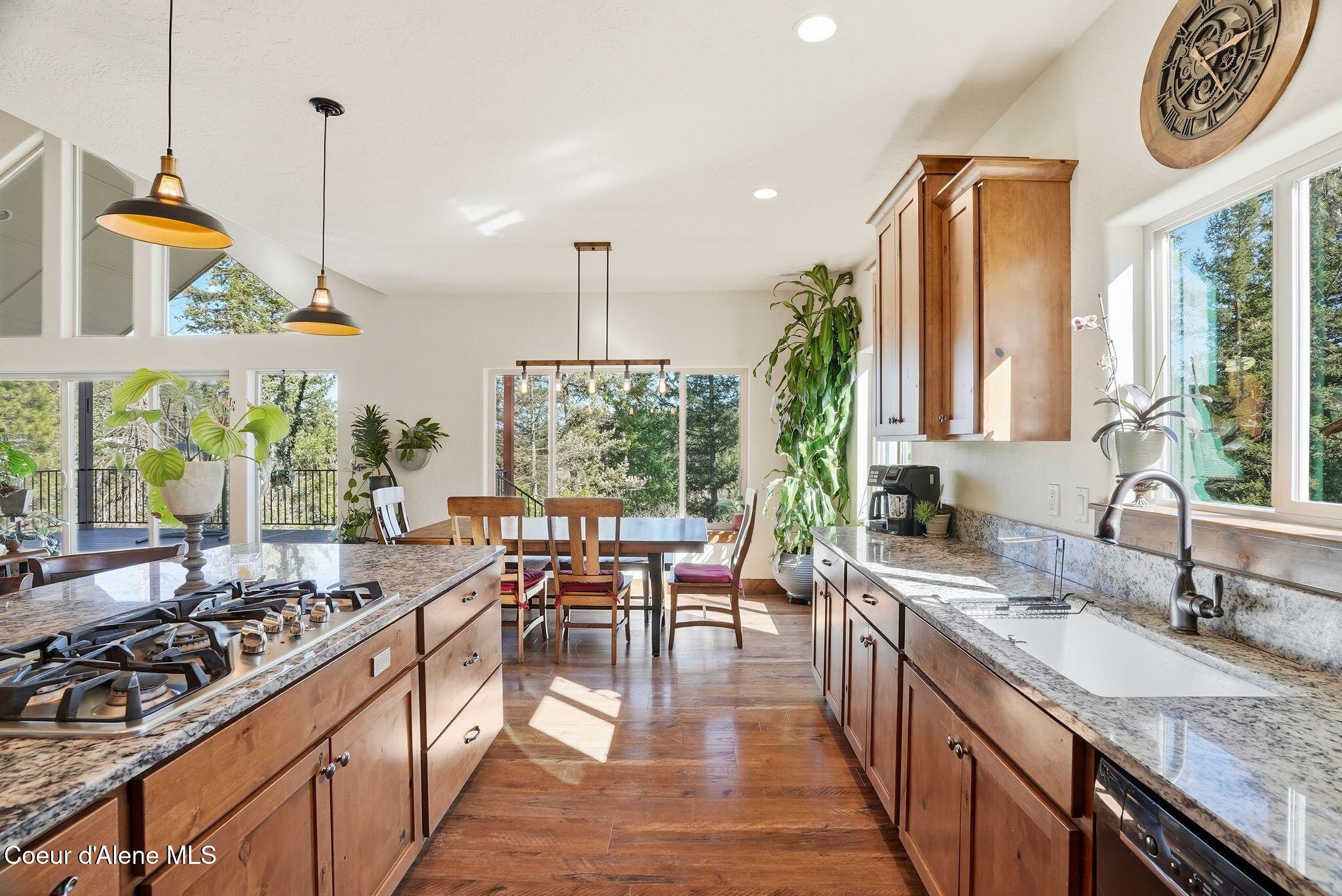 5774 W Kidd Island Rd, Coeur d'Alene