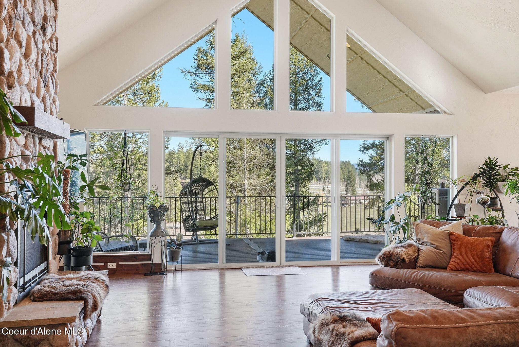 5774 W Kidd Island Rd, Coeur d'Alene