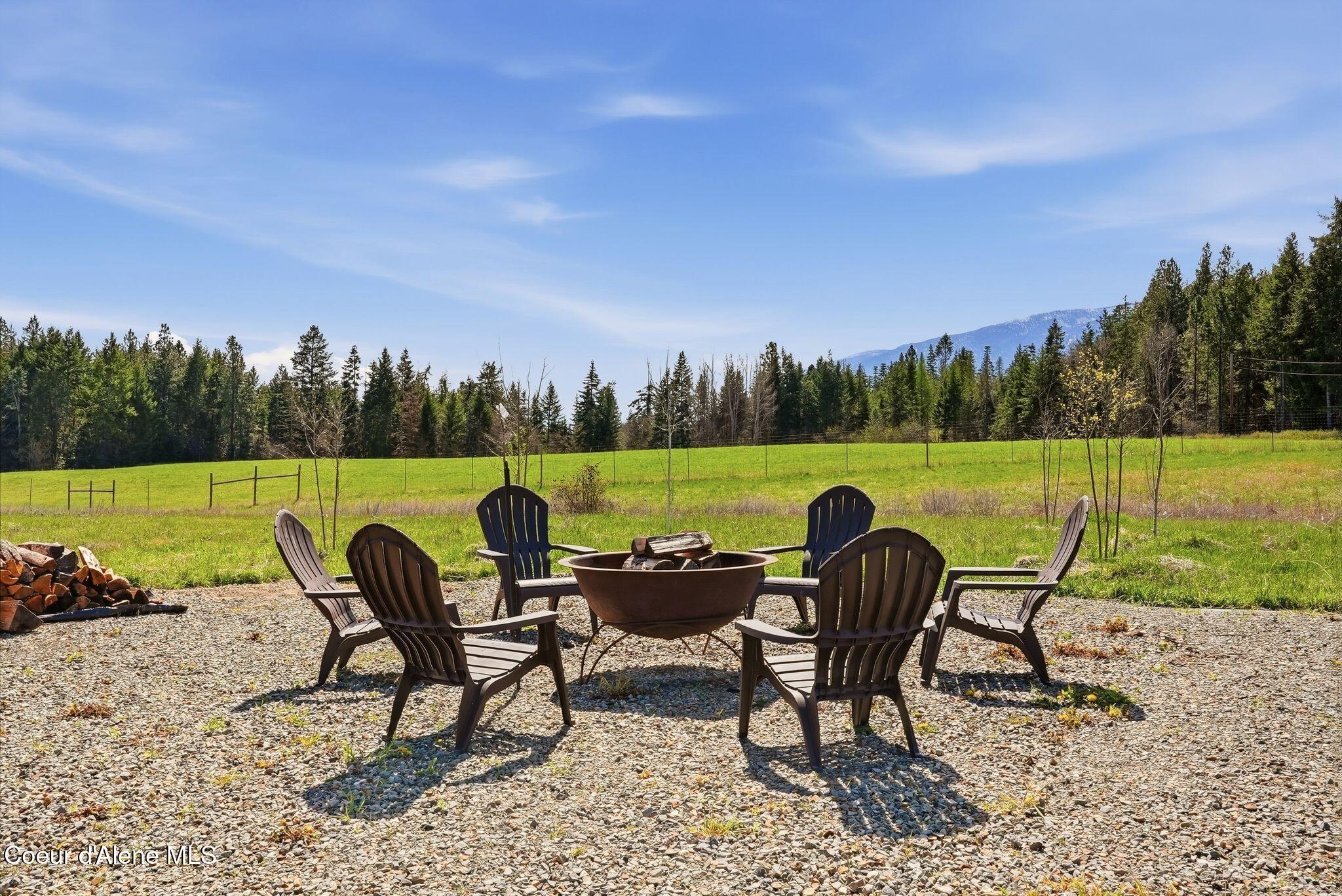 1770 Porthill Loop Rd