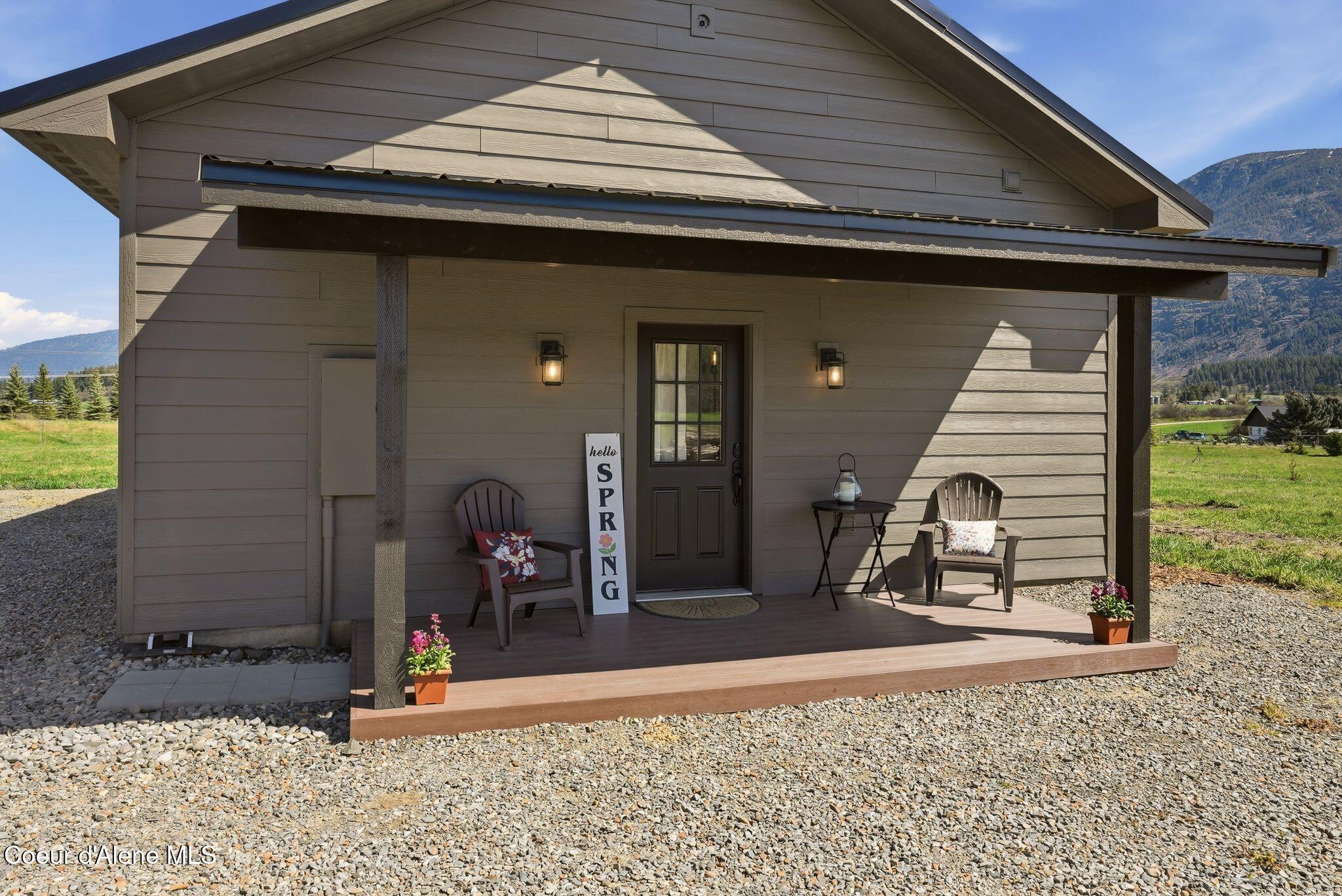 1770 Porthill Loop Rd