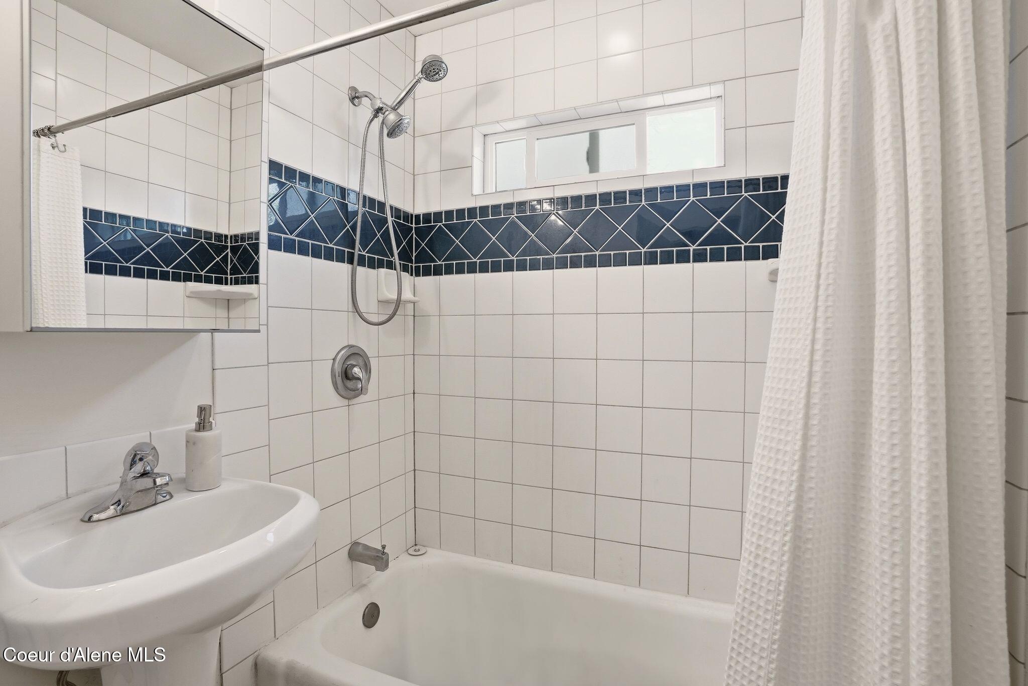 807 W Lacrosse Ave, Coeur d'Alene