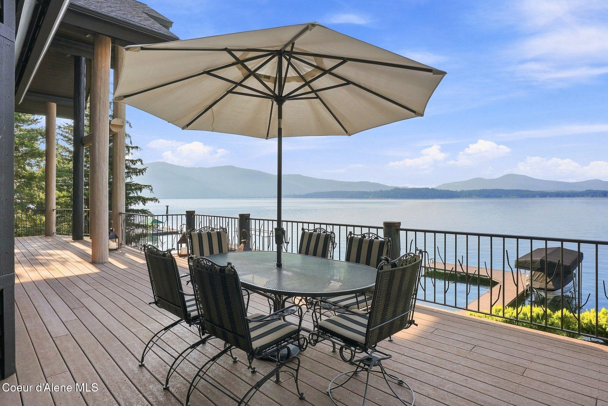 1521 Northshore DR