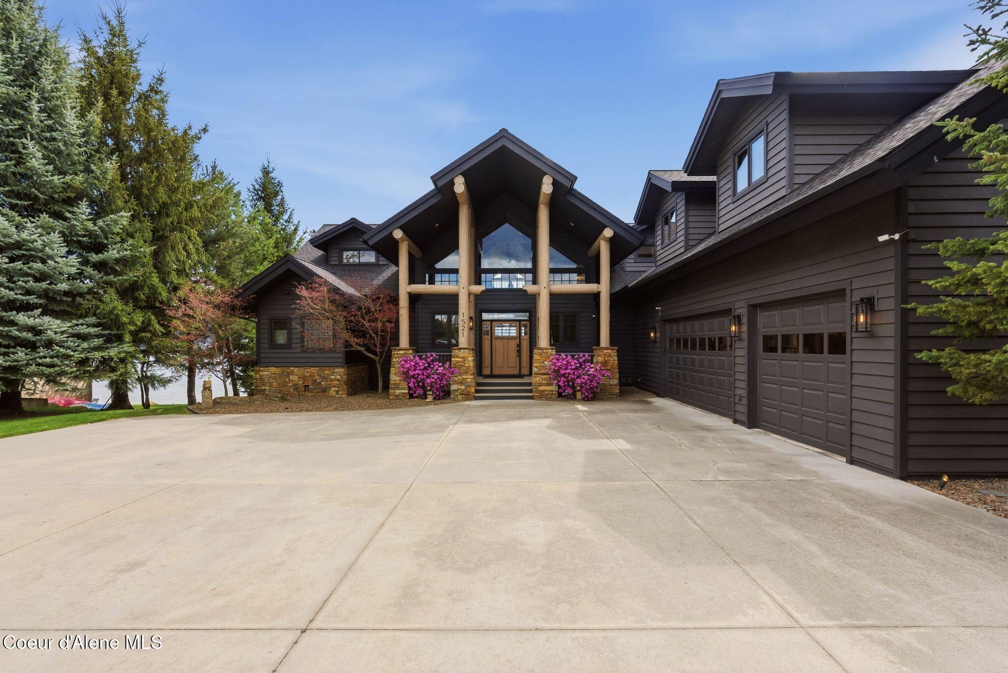 1521 Northshore DR