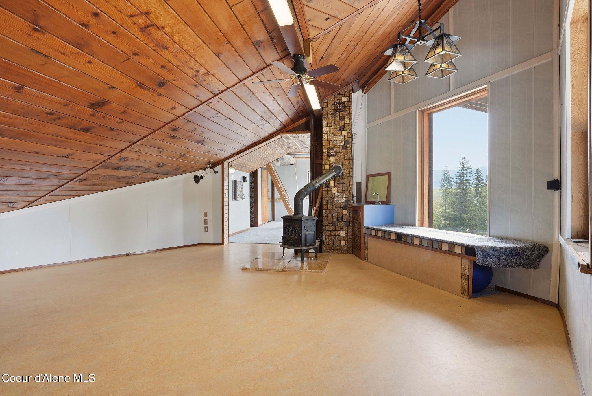 1395 Rolling Thunder Ridge Rd