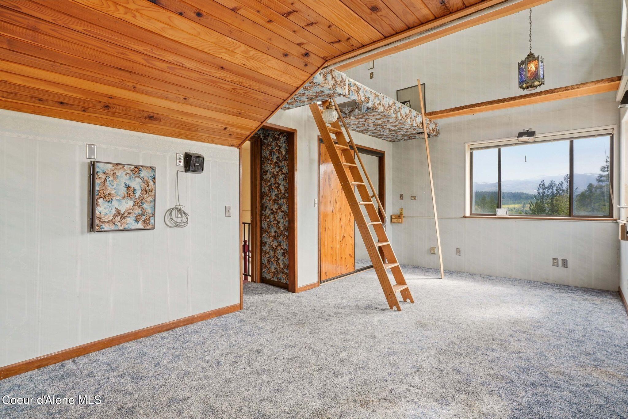 1395 Rolling Thunder Ridge Rd