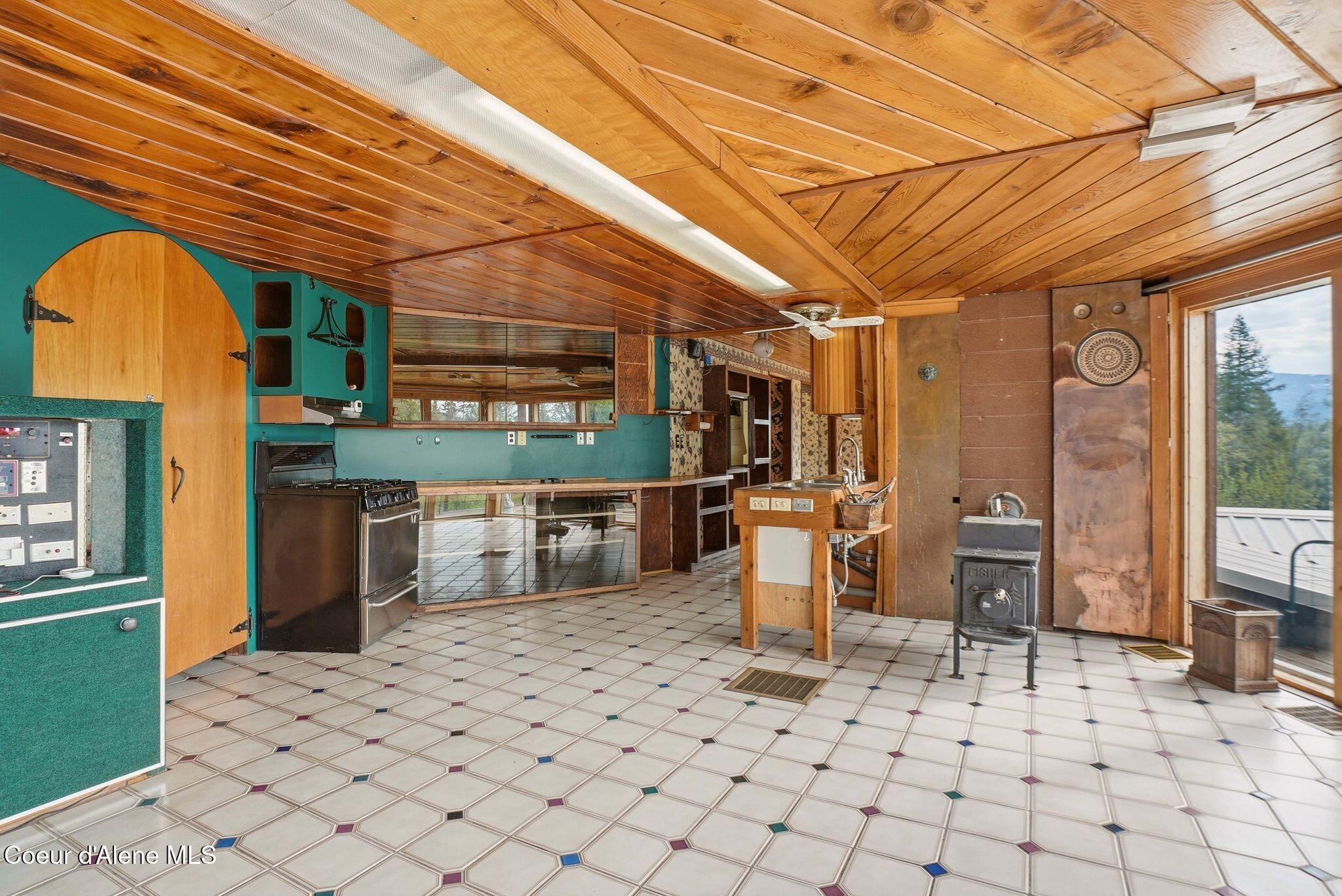 1395 Rolling Thunder Ridge Rd