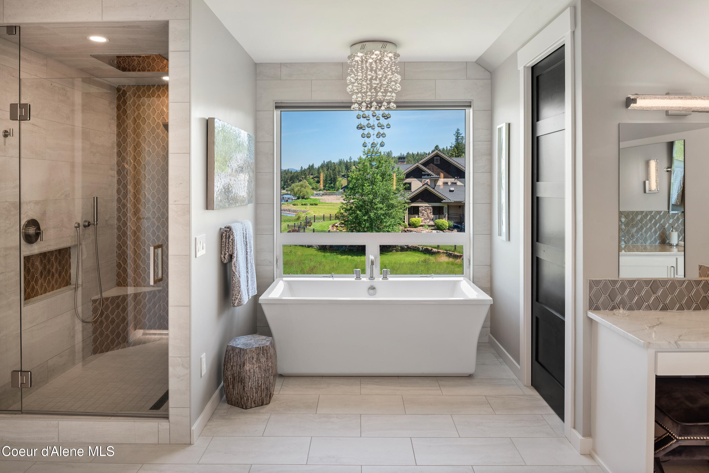 518 S Hidden Island Ln, Coeur d'Alene