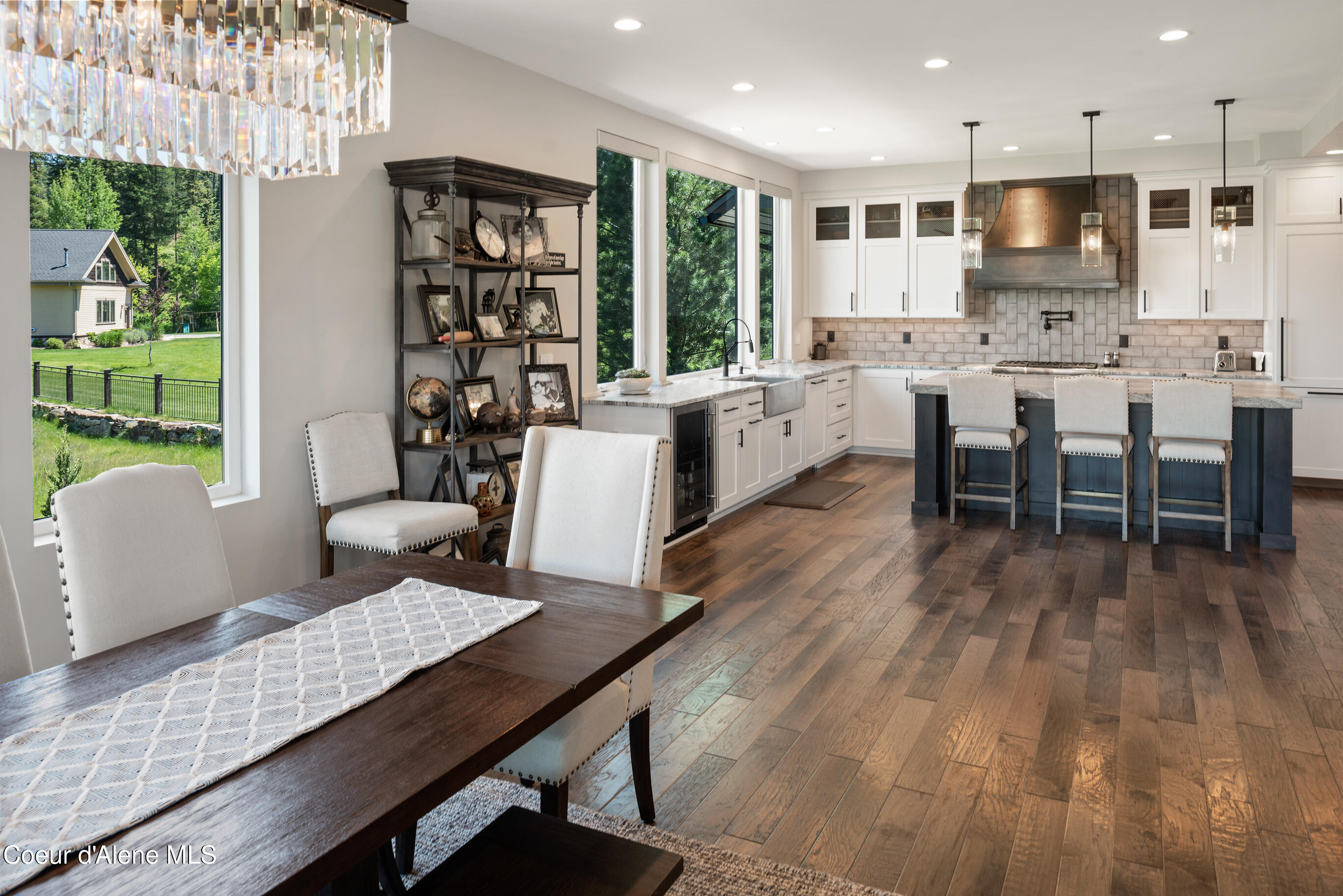 518 S Hidden Island Ln, Coeur d'Alene