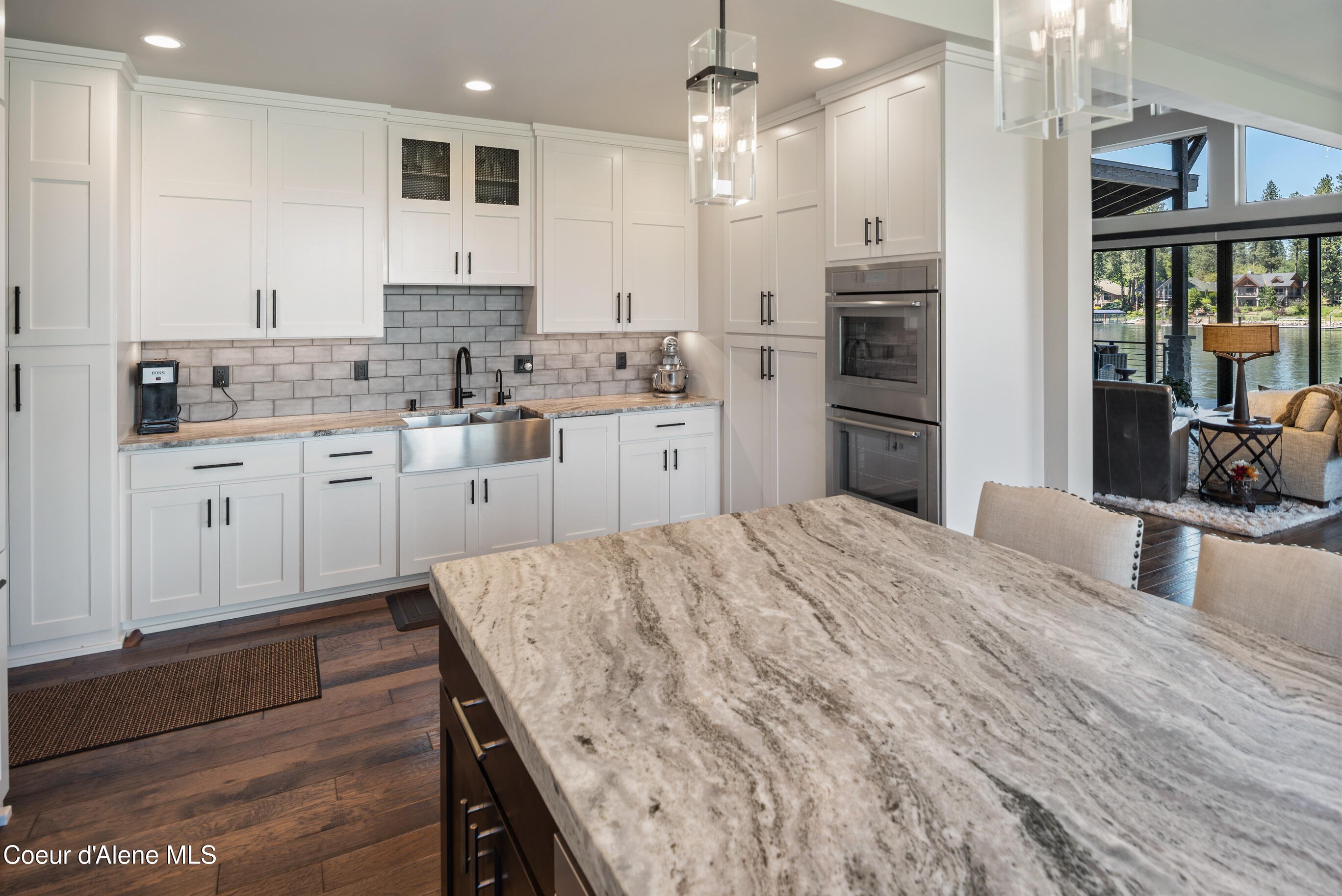 518 S Hidden Island Ln, Coeur d'Alene