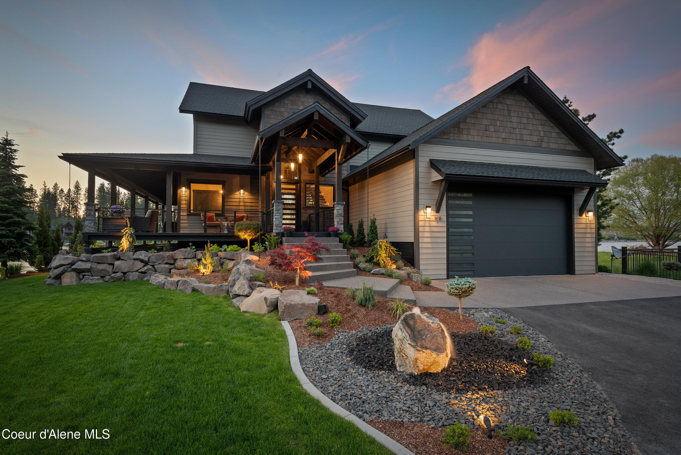 518 S Hidden Island Ln, Coeur d'Alene