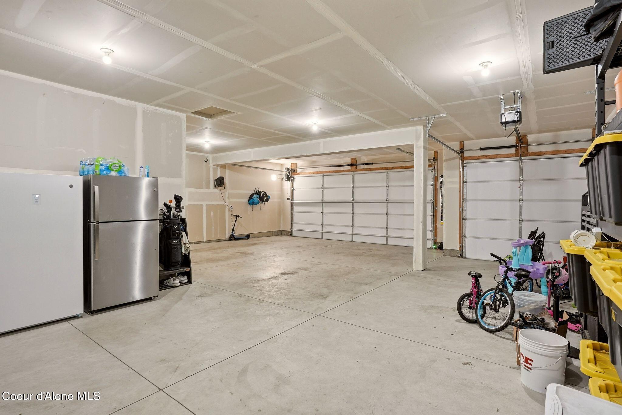 1425 N Stono Ct