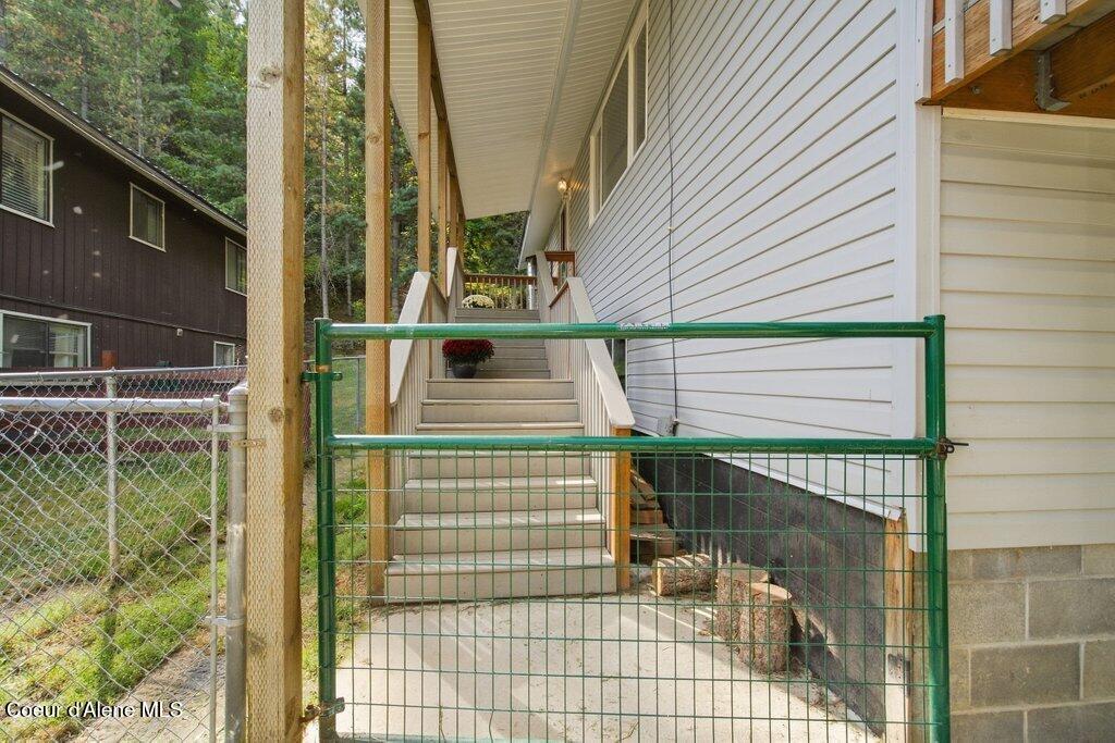 2006 Boundary LOOP, St. Maries