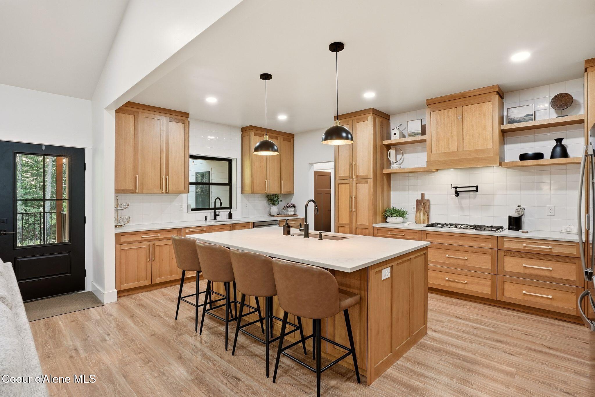 95 Klickitat Rd