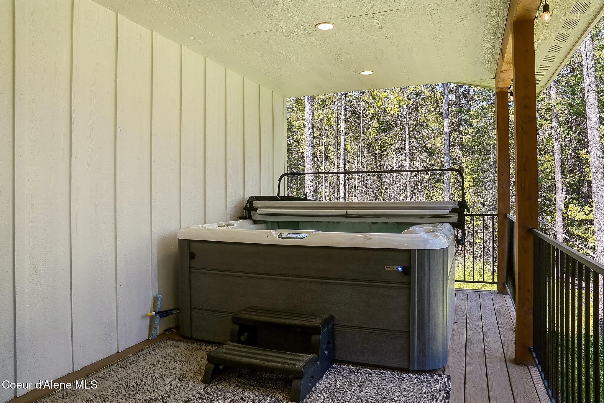 95 Klickitat Rd