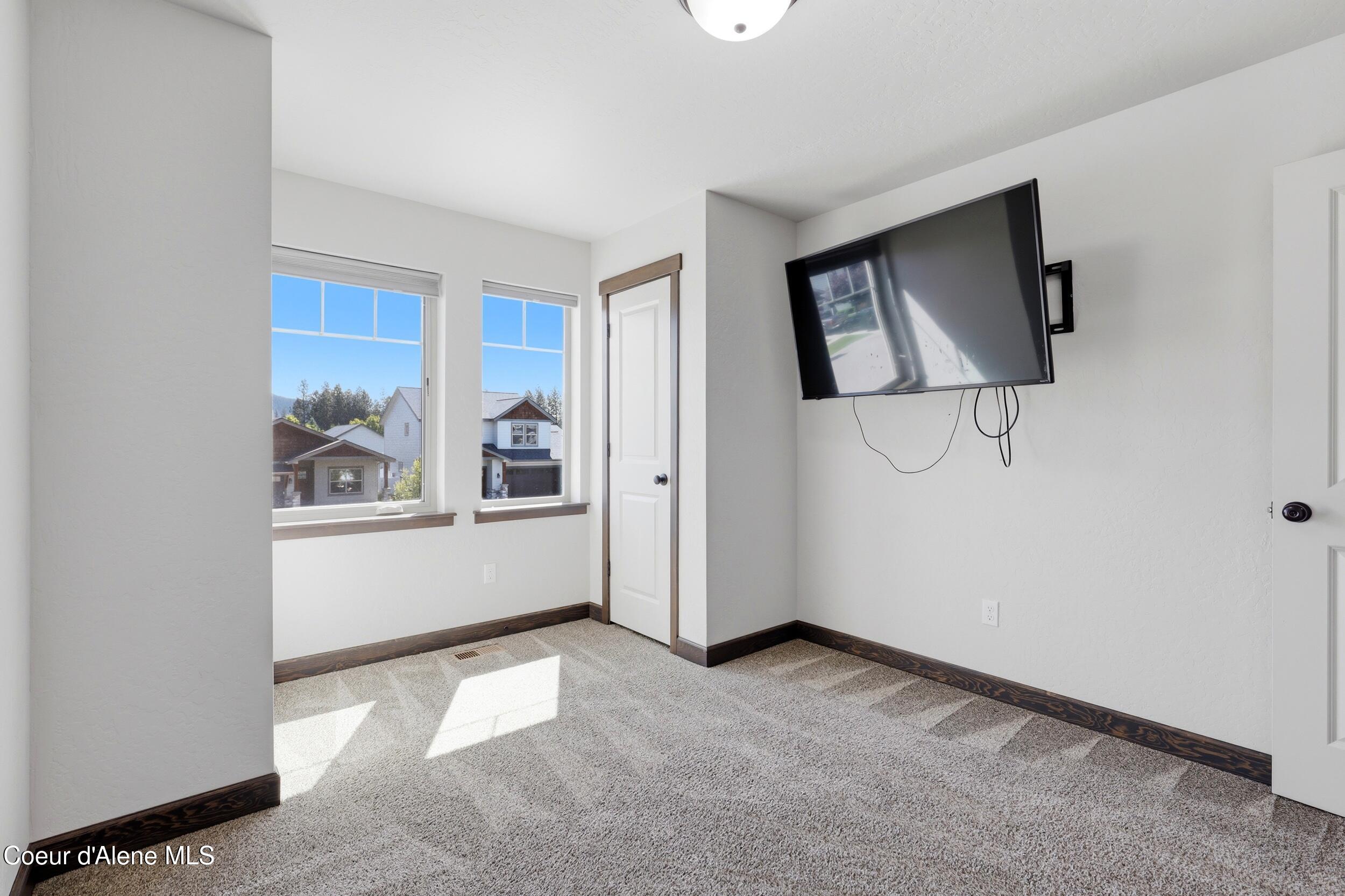 6643 N Gavin LOOP, Coeur d'Alene