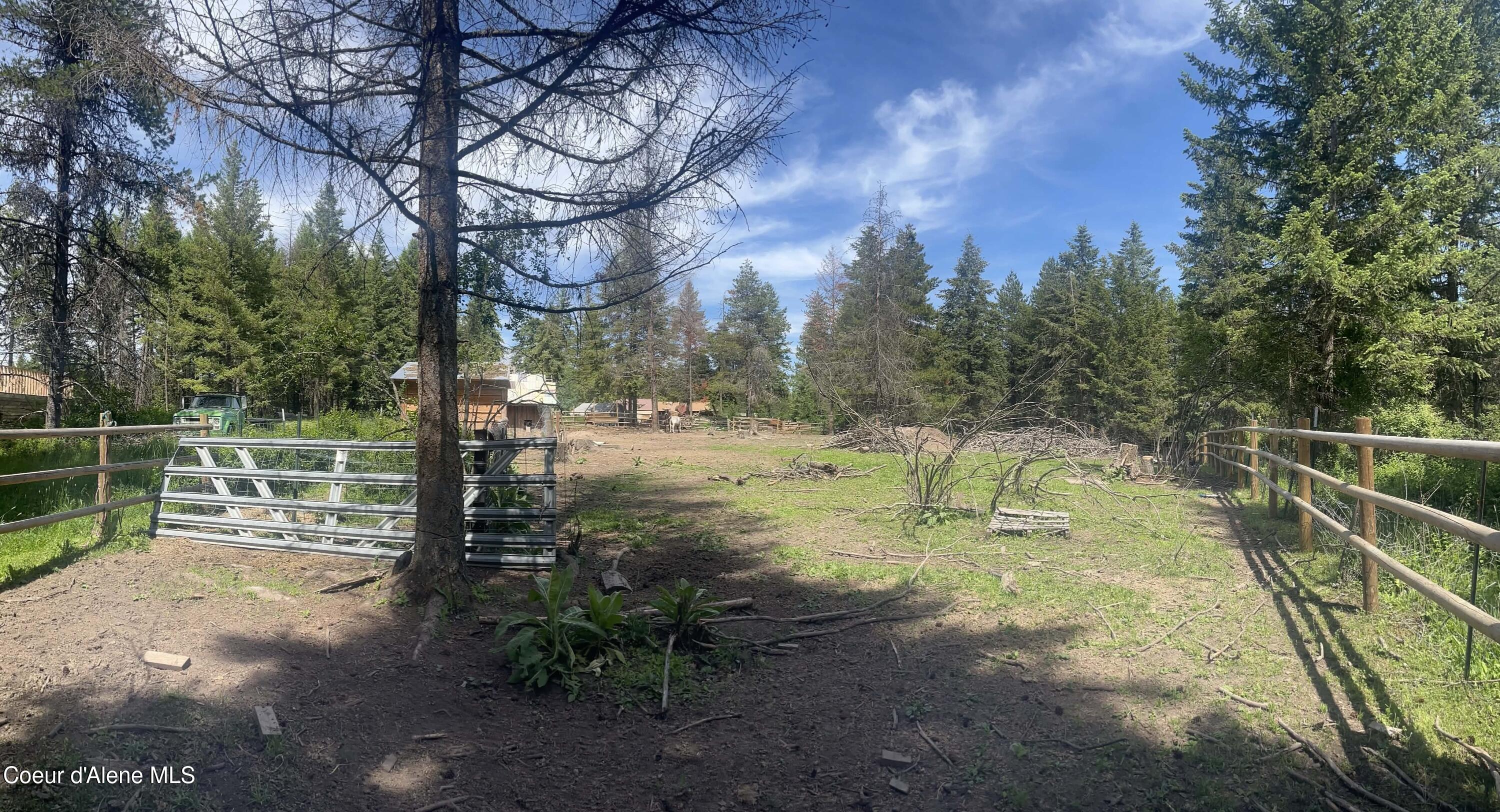 890 Pokey Creek Rd, St. Maries