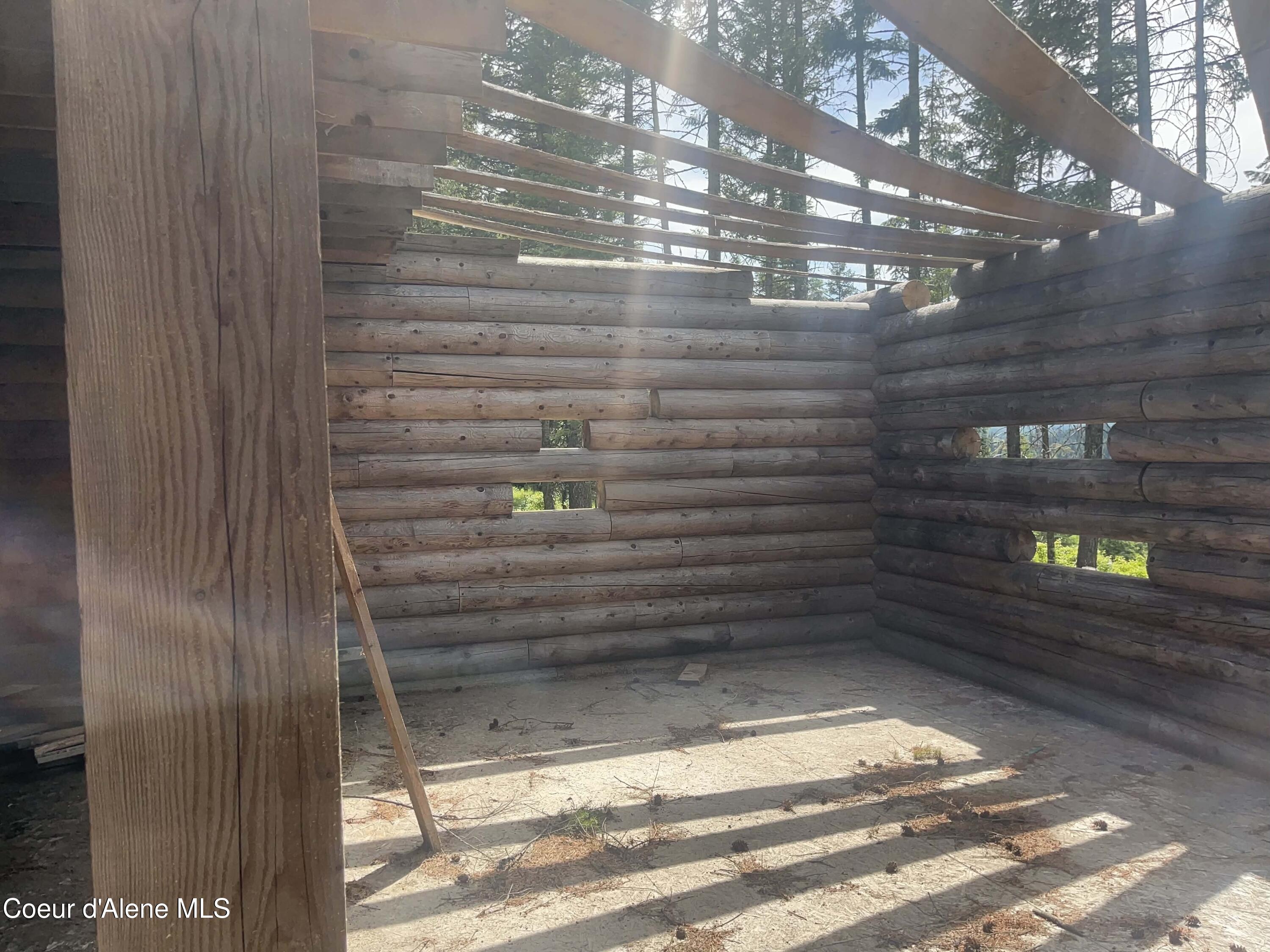 890 Pokey Creek Rd, St. Maries