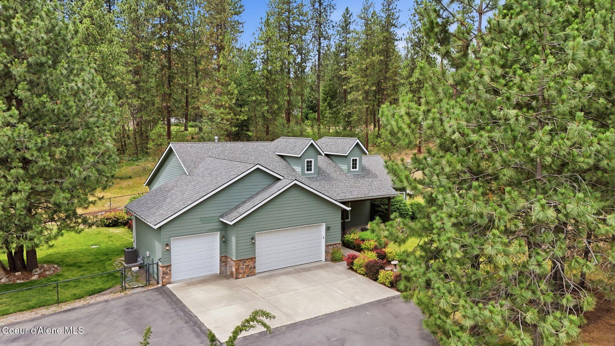 8964 N Hauser Lake RD