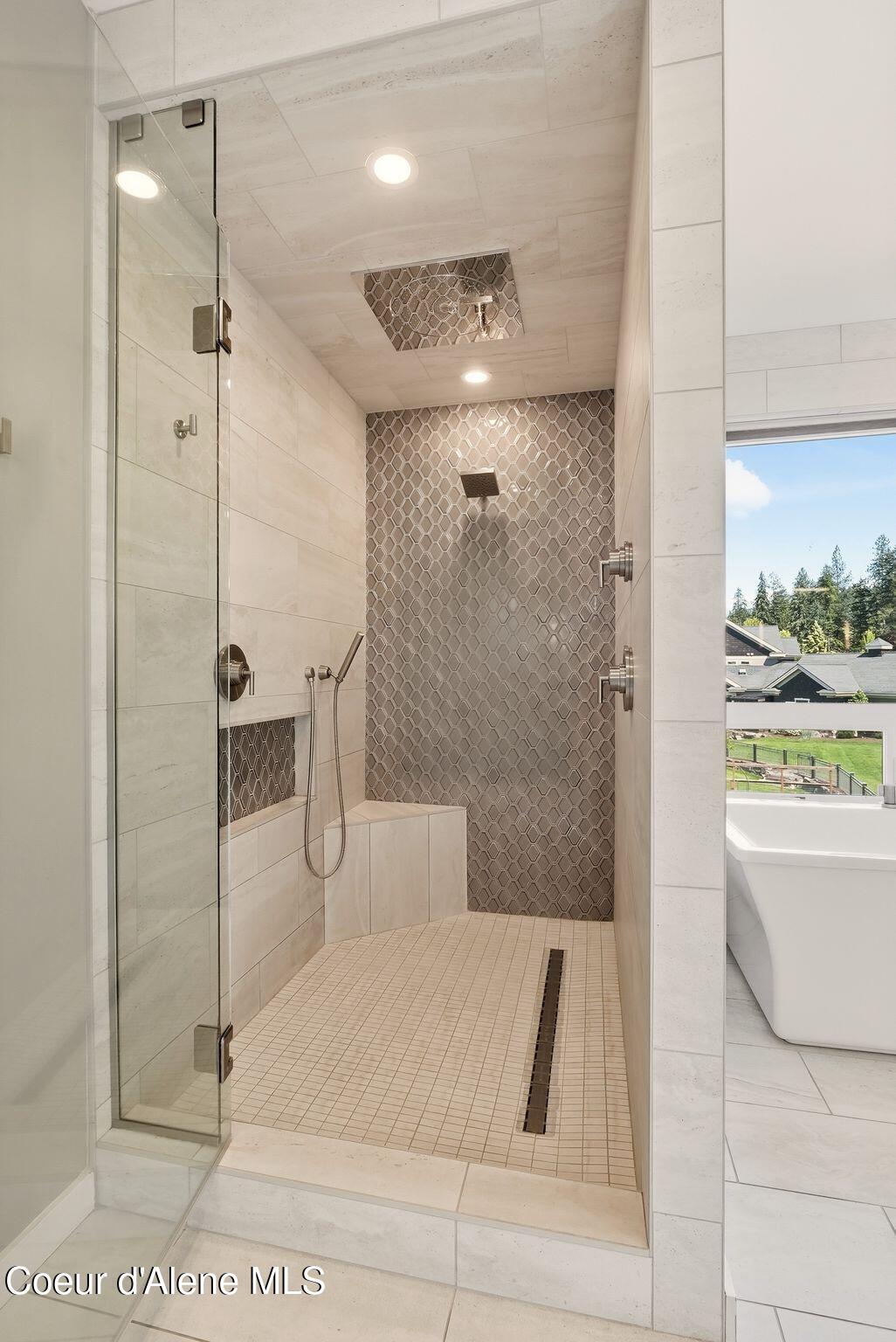 518 S Hidden Island Ln, Coeur d'Alene
